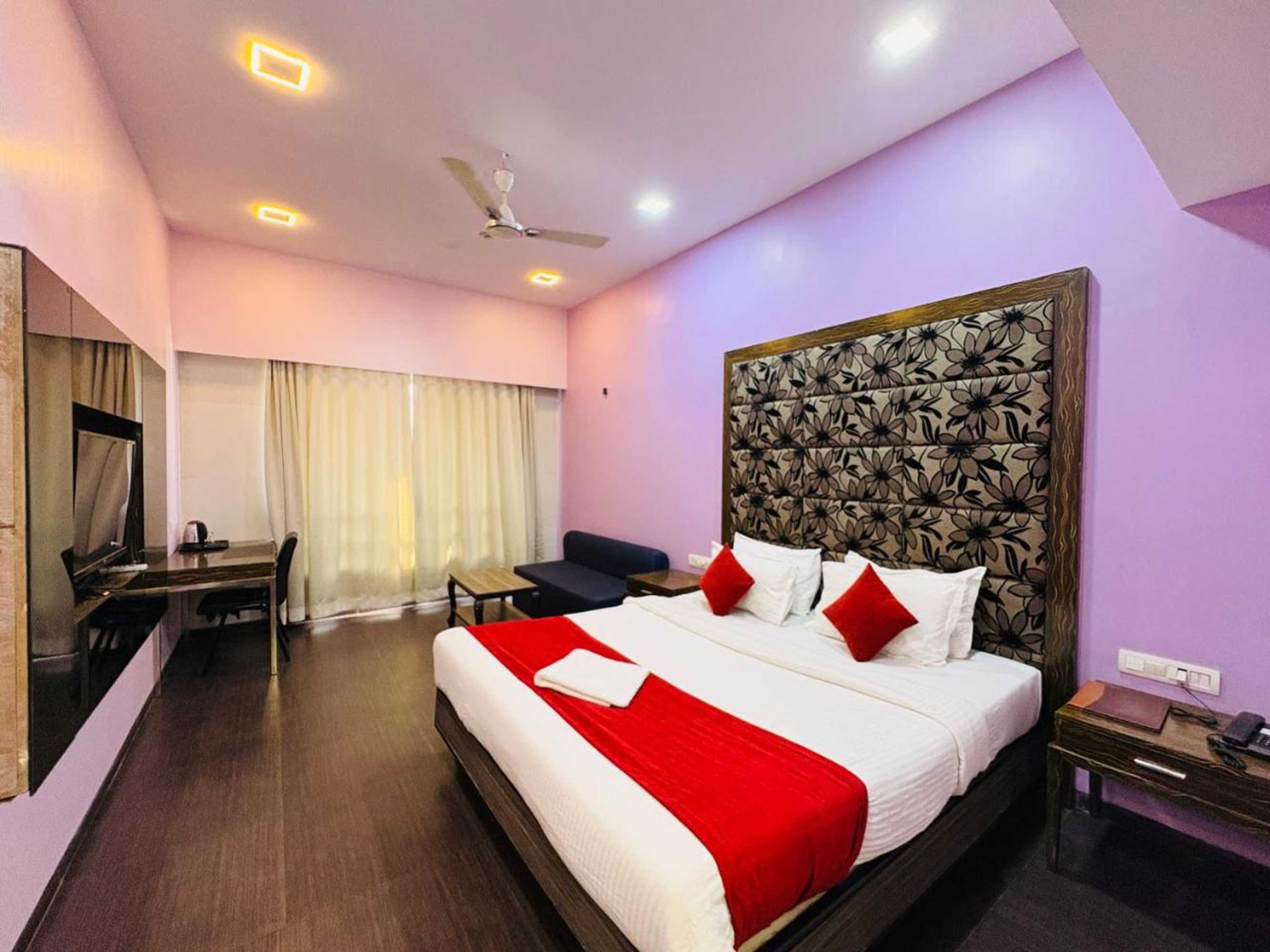 Gift card for Hotel Lalit Inn