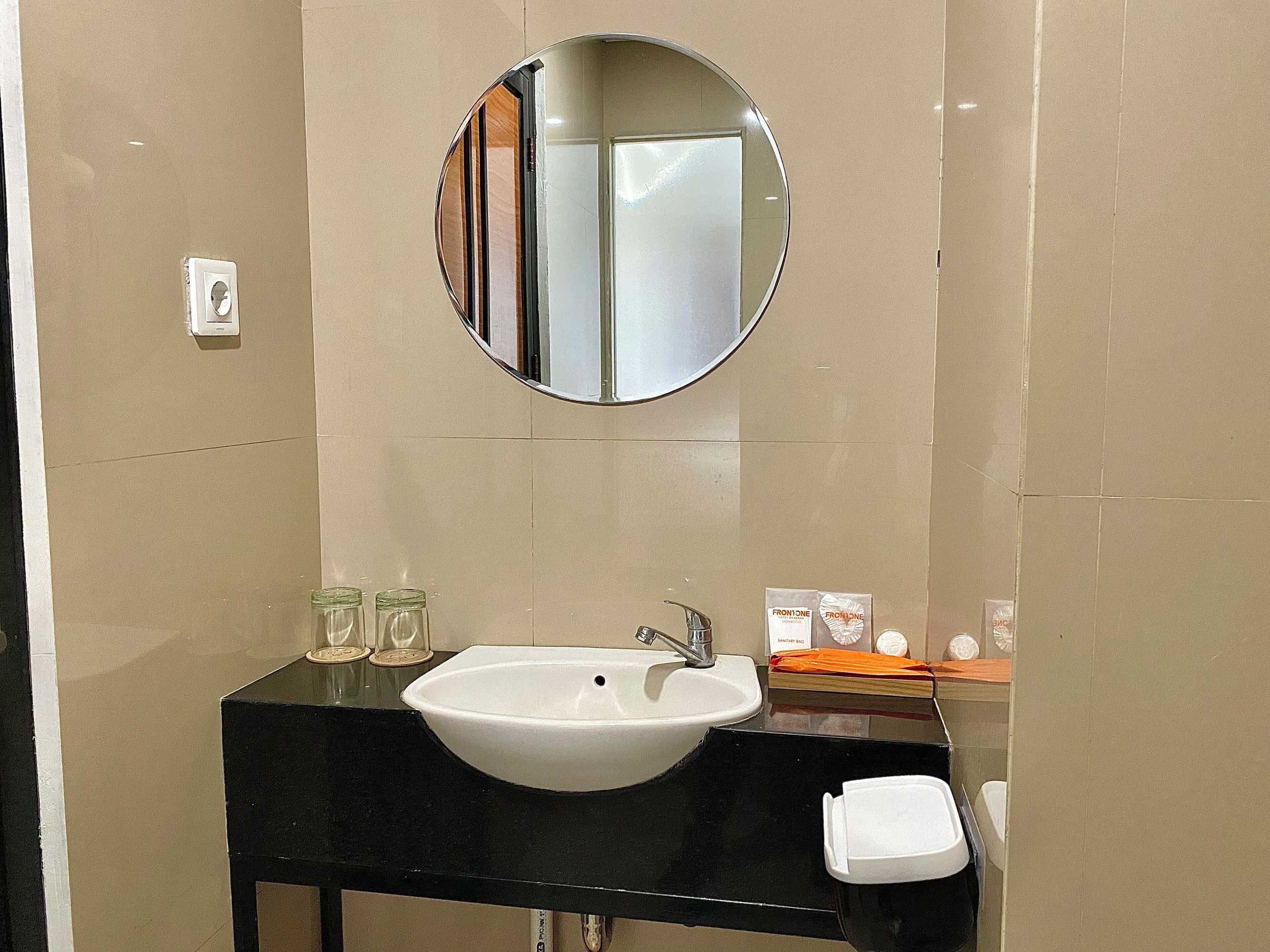 Gift card for Front One Hotel Gombong Gift card for Front One Hotel Gombong