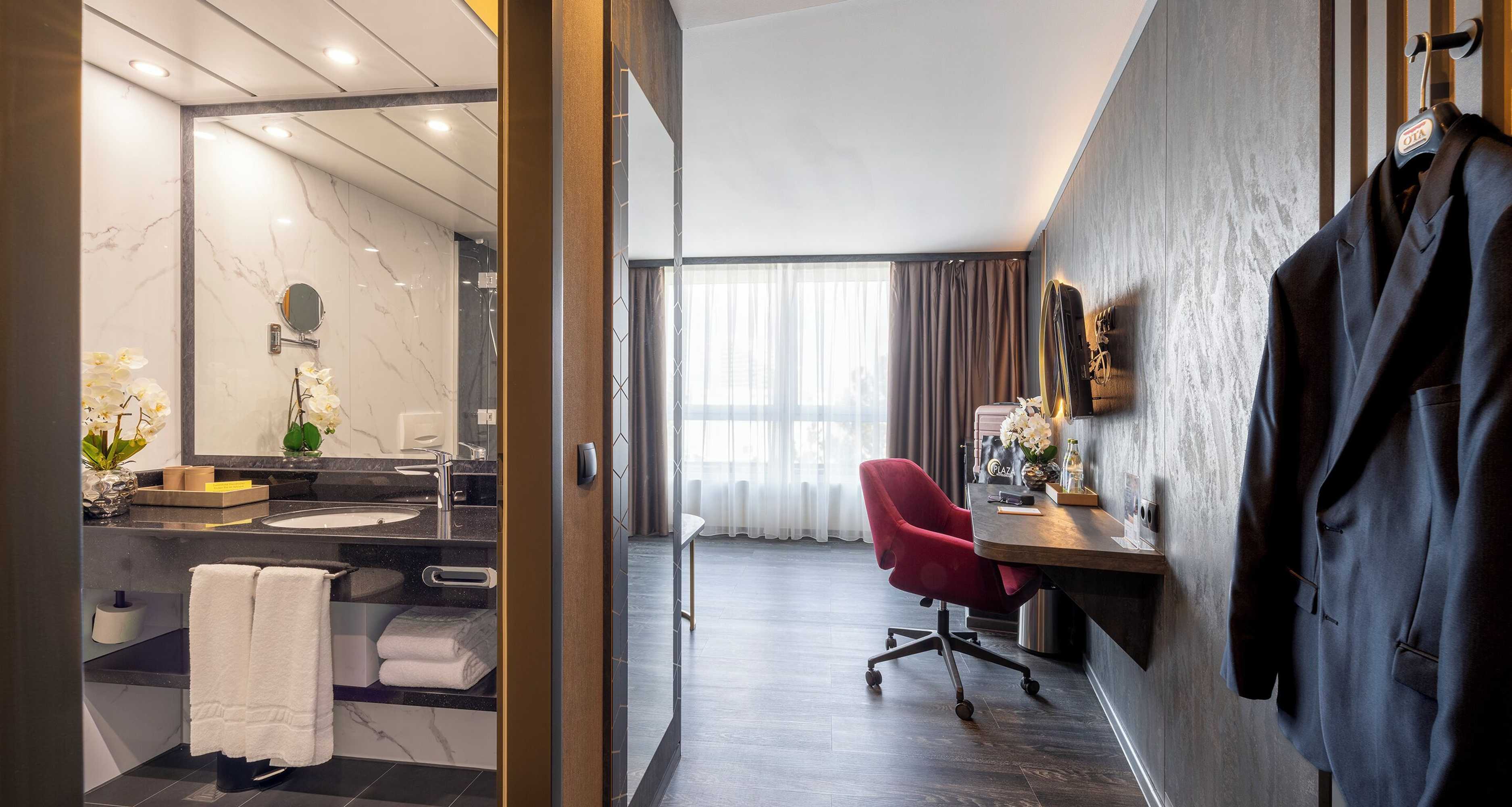 Gift card for Plaza Premium Parkhotel Neu-Ulm