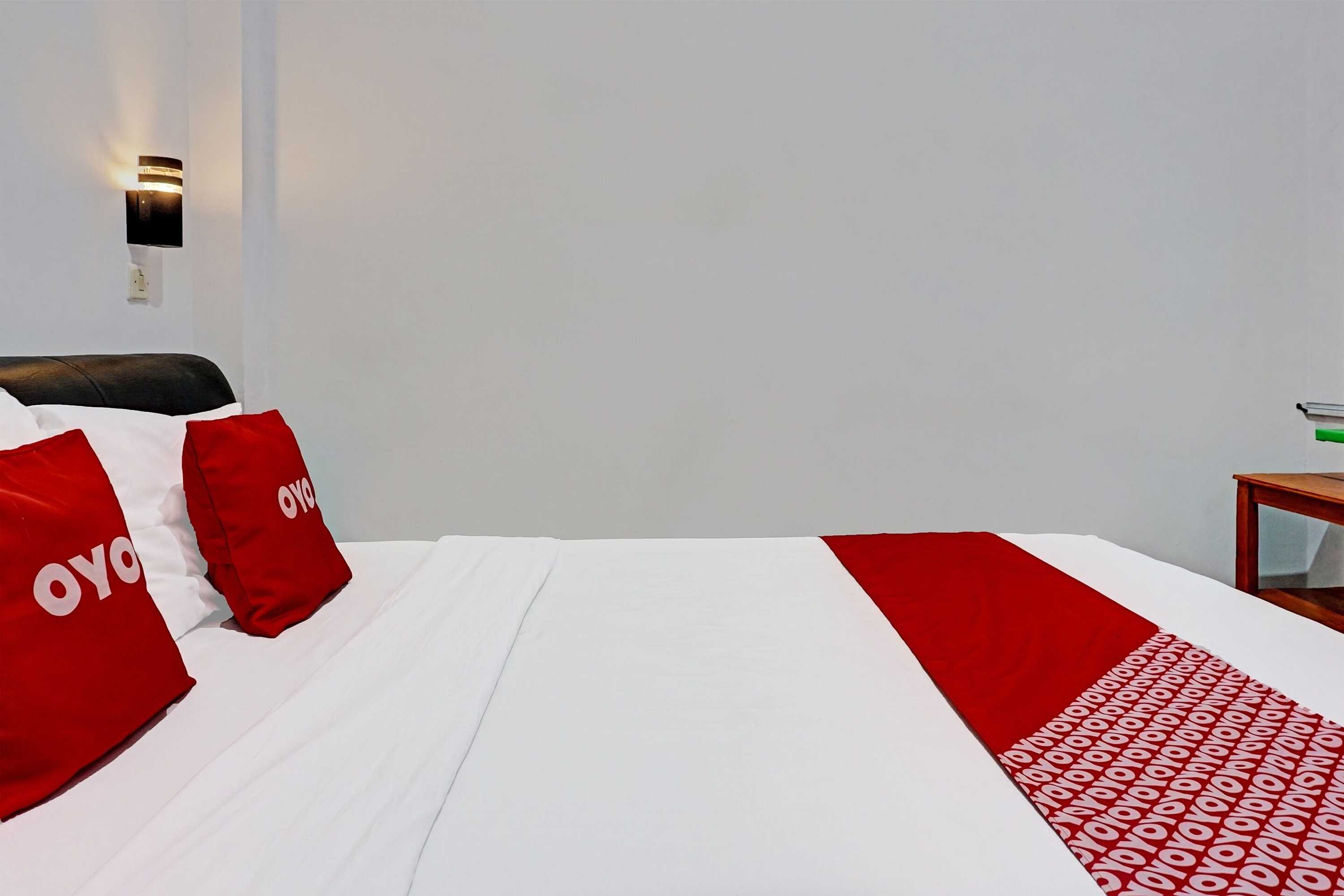 Gift card for Oyo 91599 Penginapan Mutiara Madiun