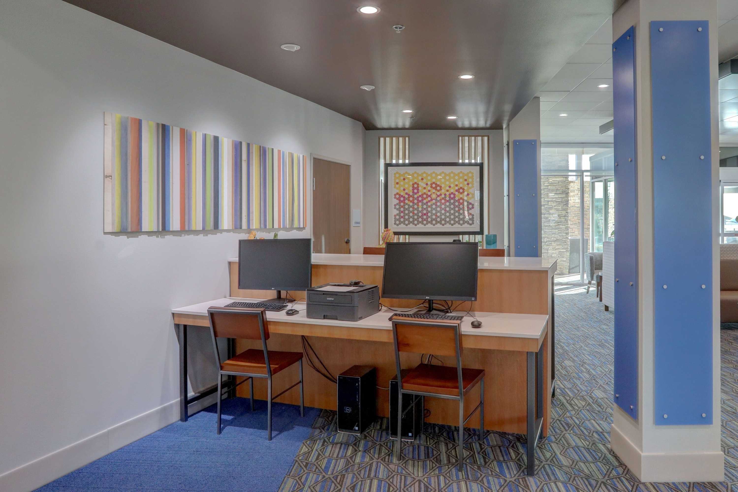 Gift card for Holiday Inn Express & Suites Auburn Downtown by Ihg