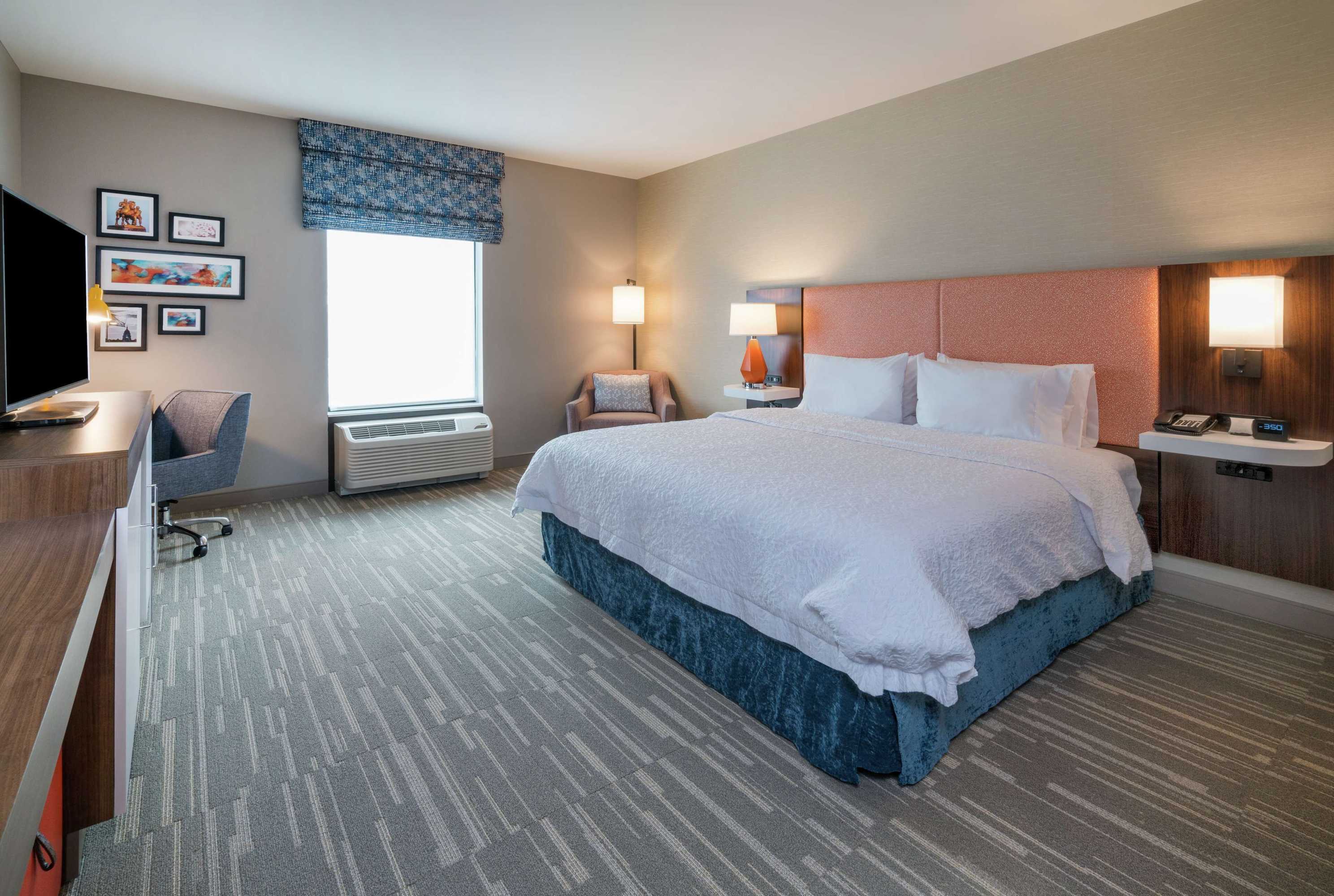 Gift card for Hampton Inn & Suites Glenarden/washington DC Gift card for Hampton Inn & Suites Glenarden/washington DC