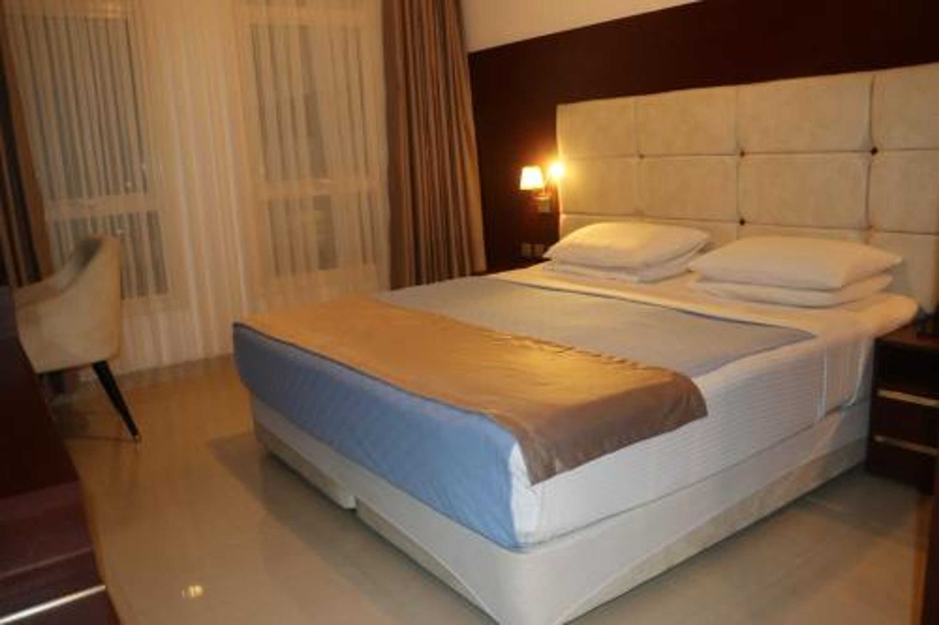 Gift card for Golden Airport Hotel Gift card for Golden Airport Hotel