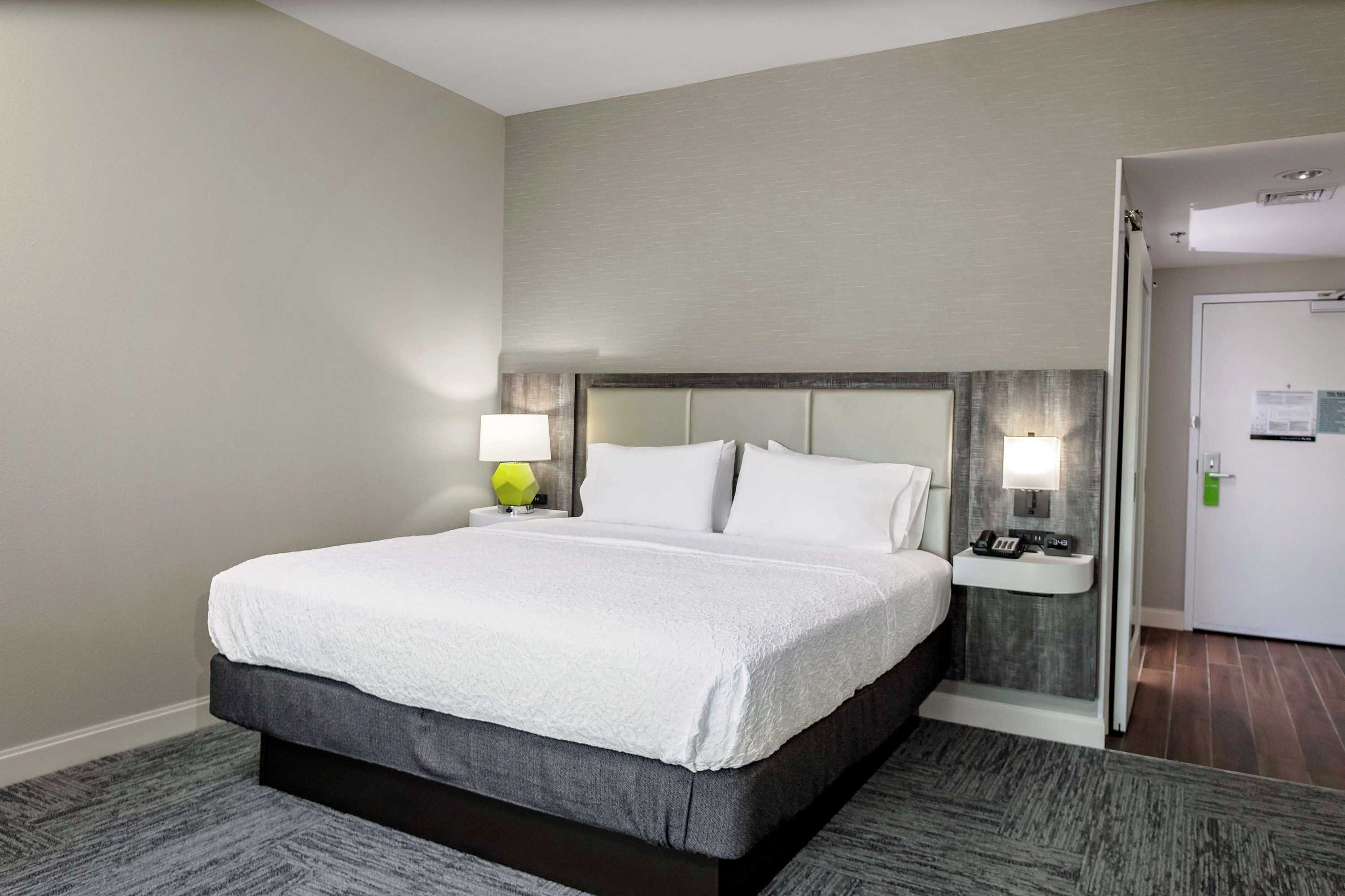 Gift card for Hampton Inn Cranbury Gift card for Hampton Inn Cranbury