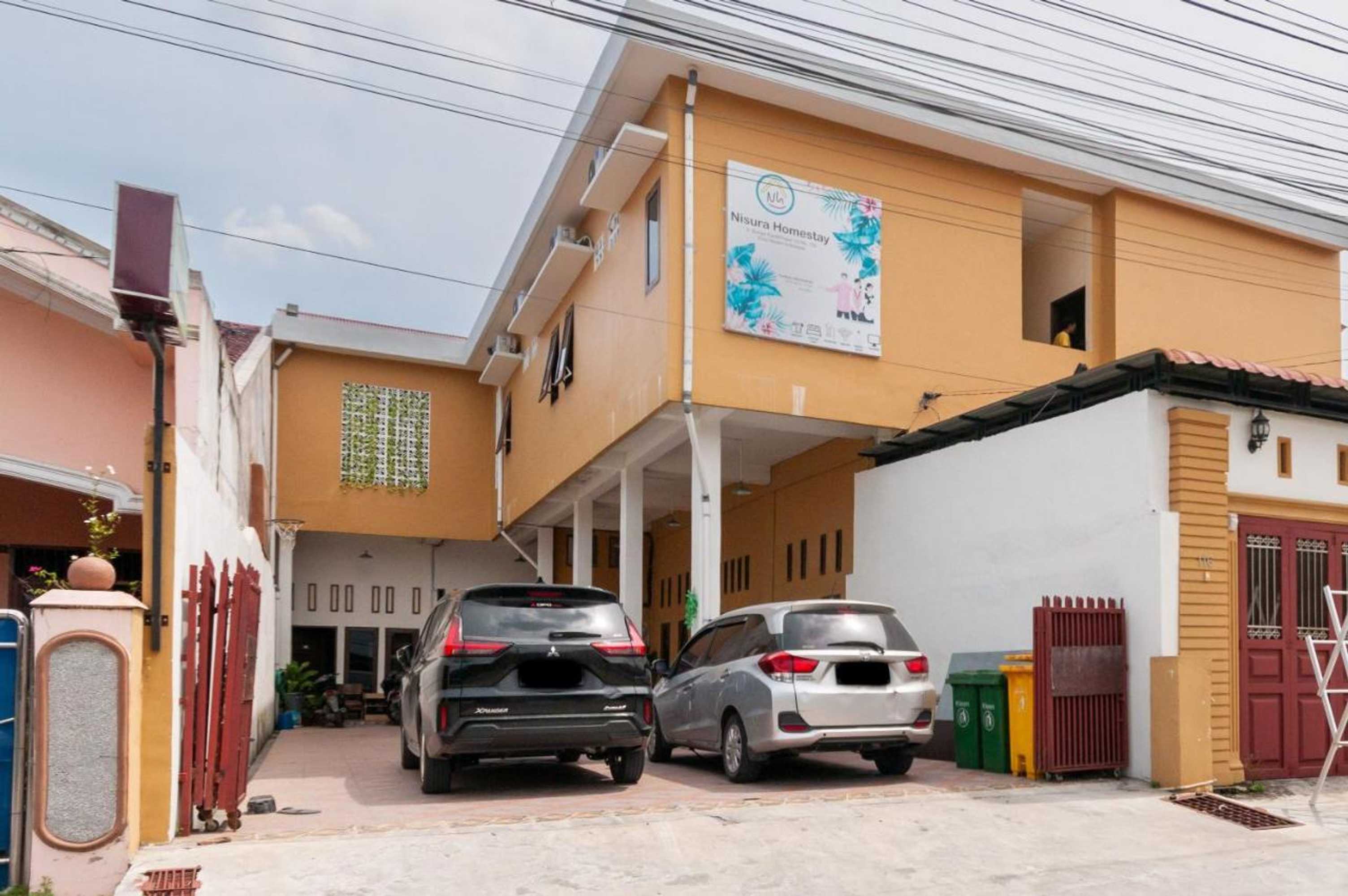 Gift card for Urbanview Hotel Nisura Homestay Medan by Reddoorz Gift card for Urbanview Hotel Nisura Homestay Medan by Reddoorz