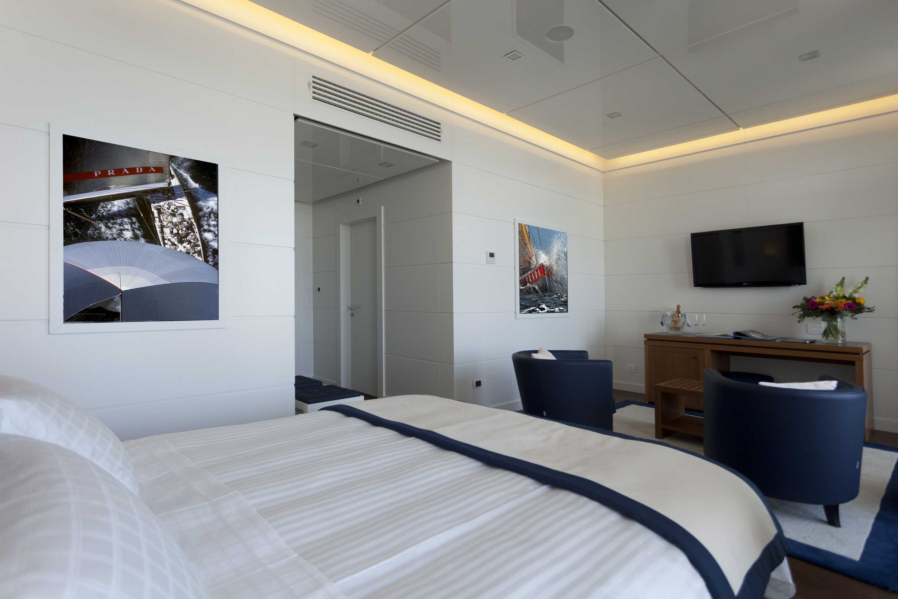 Gift card for Albergo Yacht Club Marina di Loano Gift card for Albergo Yacht Club Marina di Loano