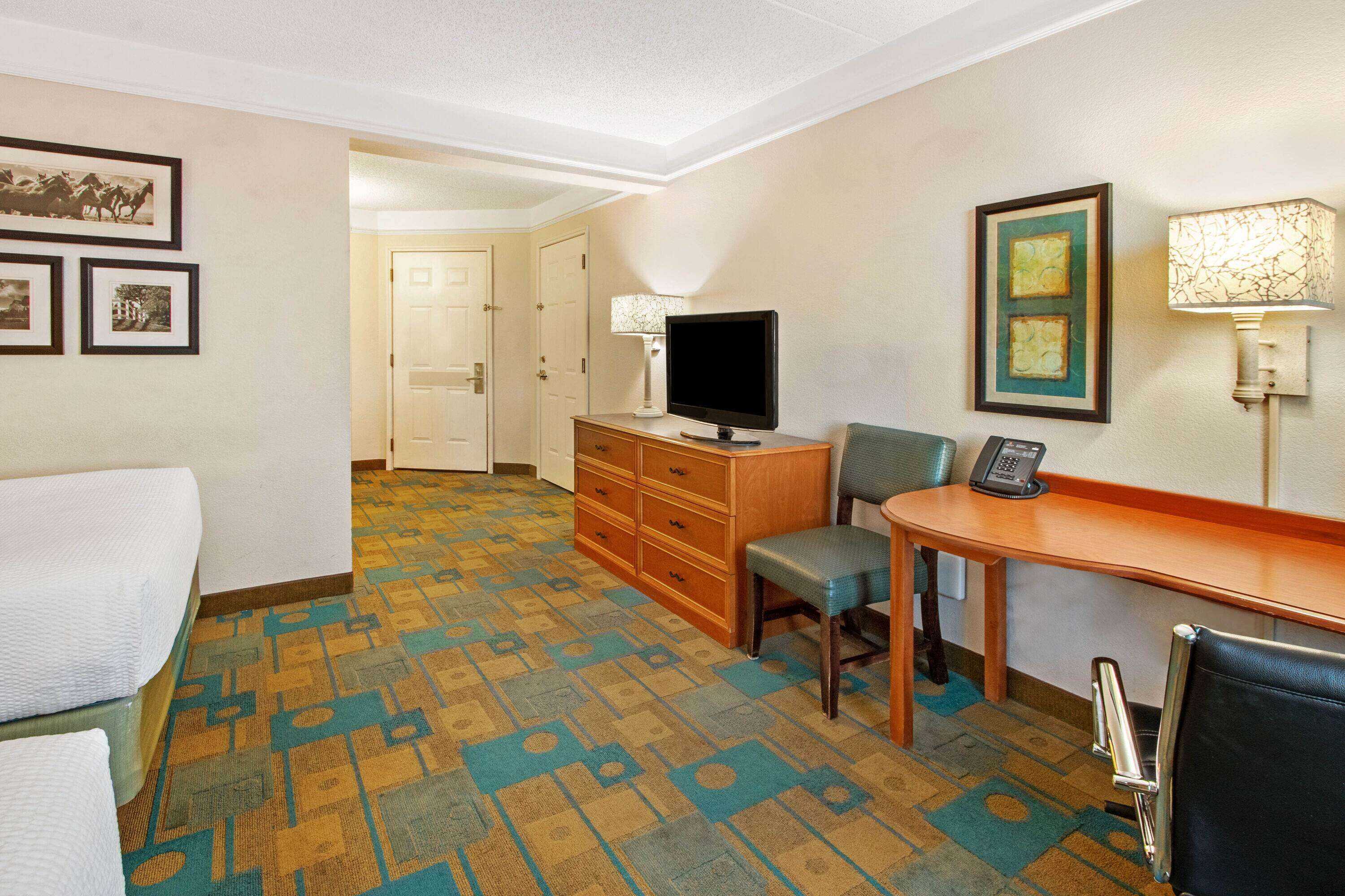 Gift card for La Quinta Inn & Suites by Wyndham Albuquerque West Gift card for La Quinta Inn & Suites by Wyndham Albuquerque West