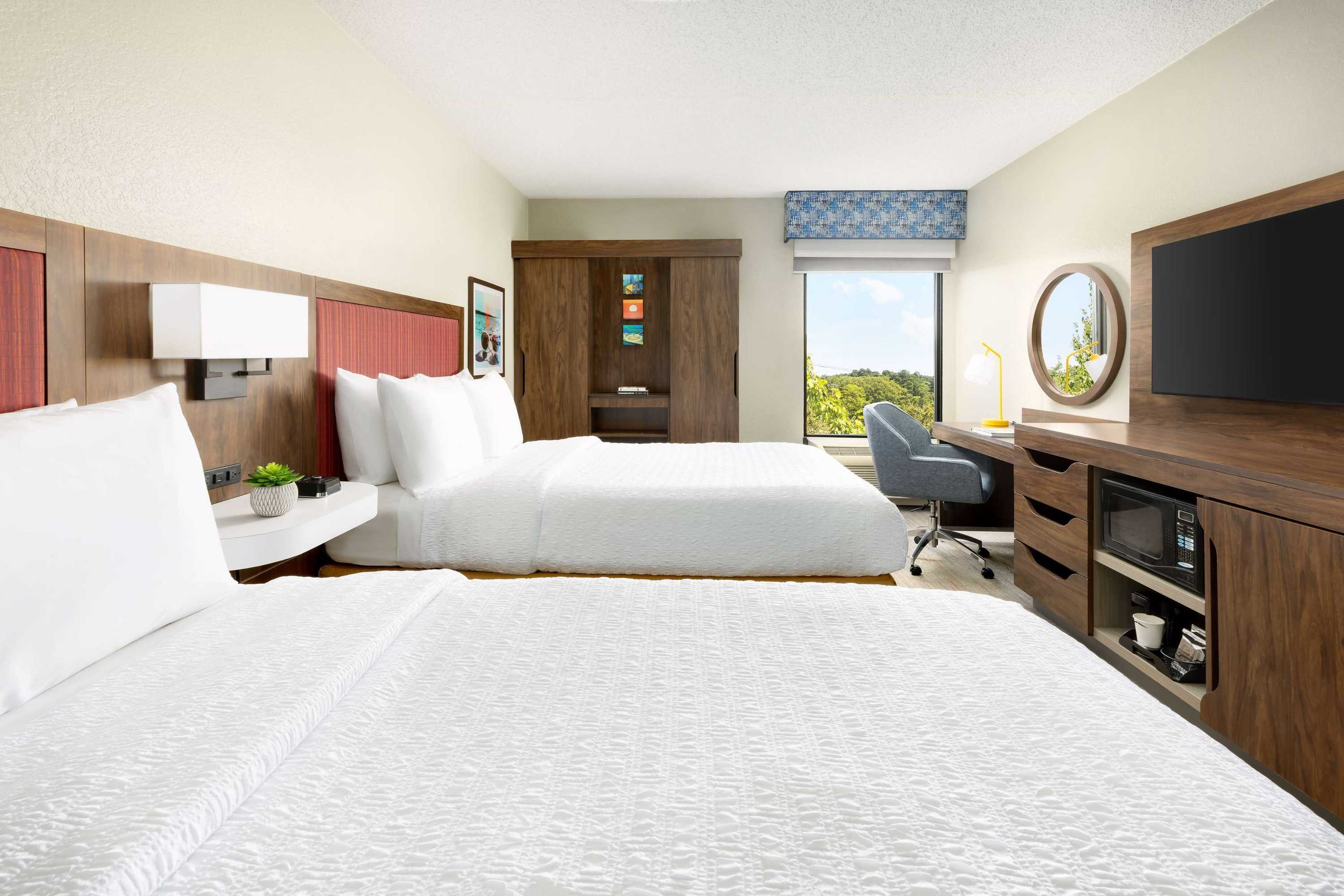 Gift card for Hampton Inn Long Island/islandia Gift card for Hampton Inn Long Island/islandia