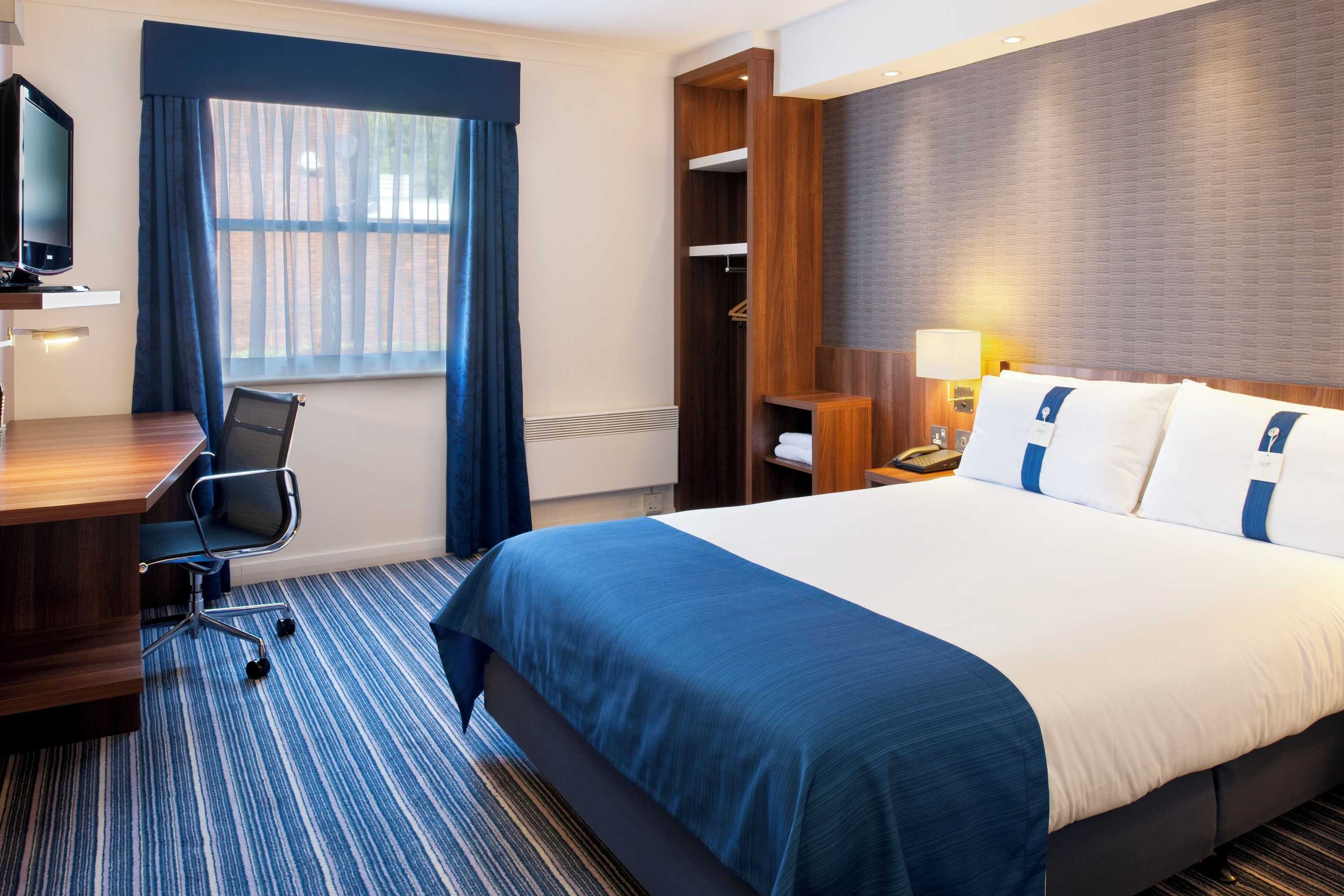 Gift card for Holiday Inn Express Leeds East by Ihg Gift card for Holiday Inn Express Leeds East by Ihg