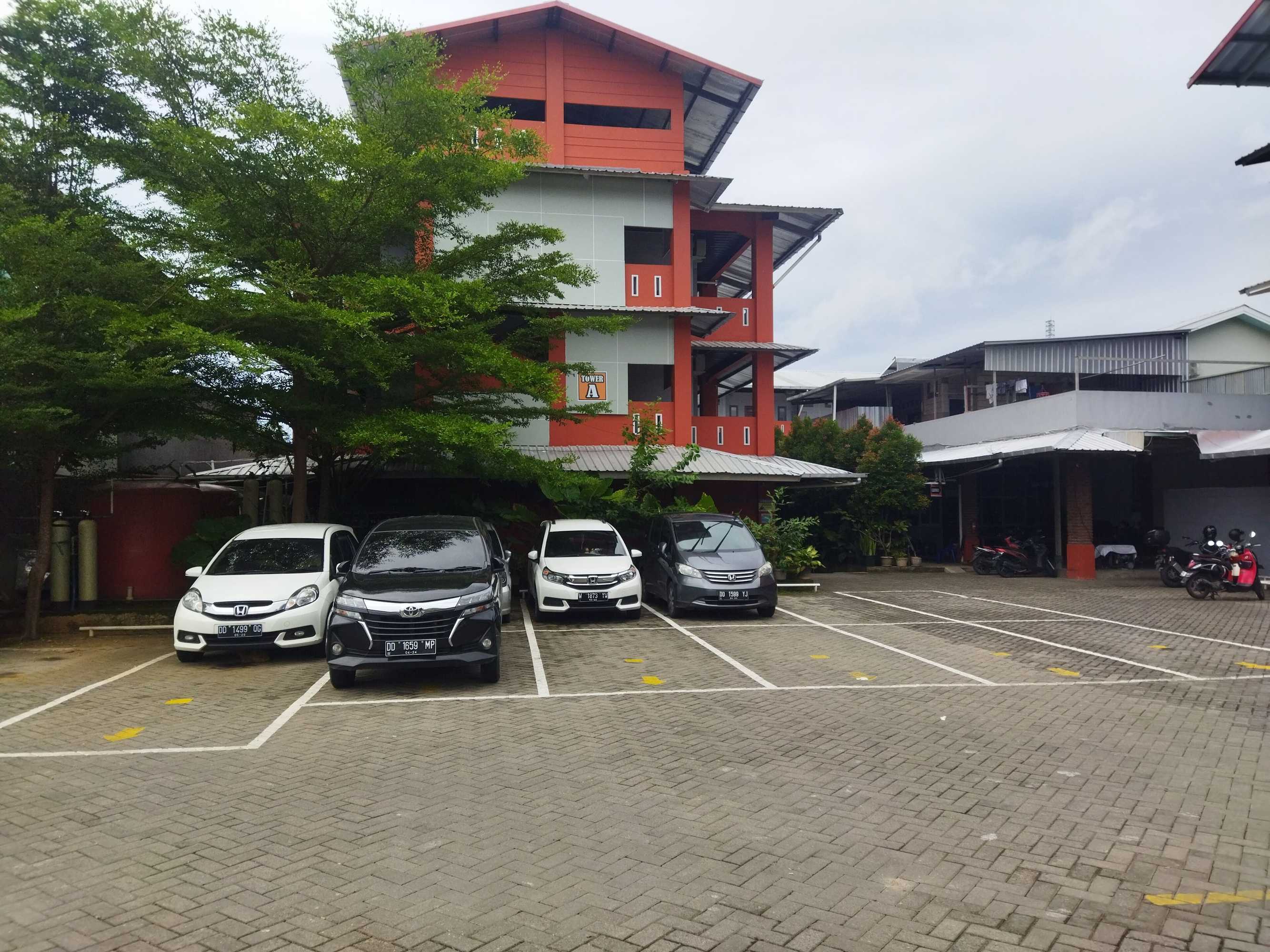 Gift card for Oyo 92098 Kost Orange Syariah Gift card for Oyo 92098 Kost Orange Syariah