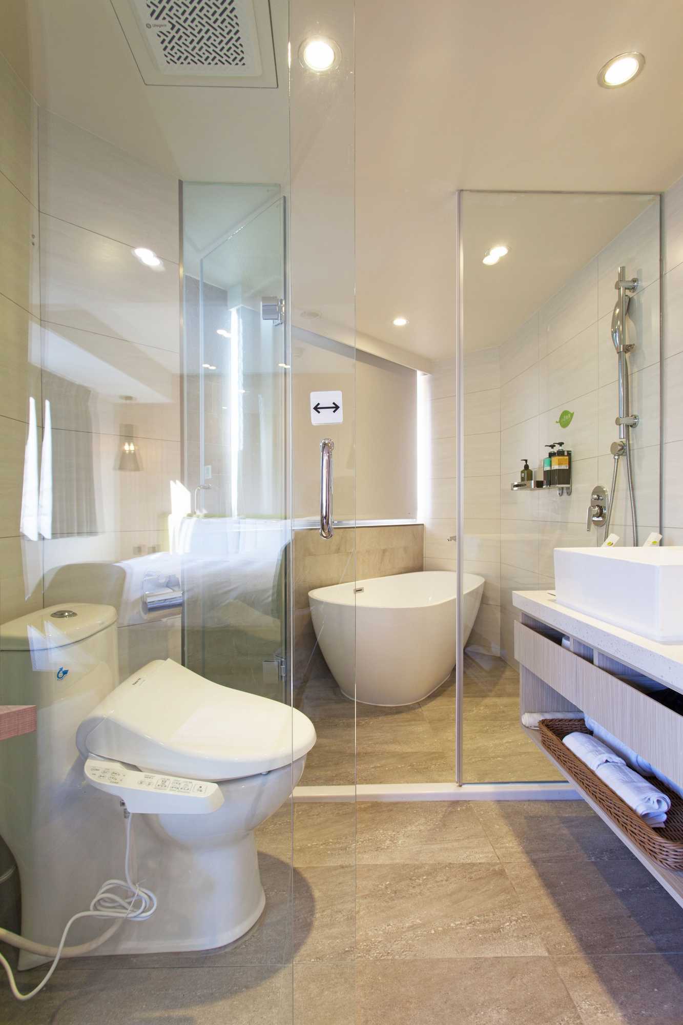 Gift card for Green Hotel - West District