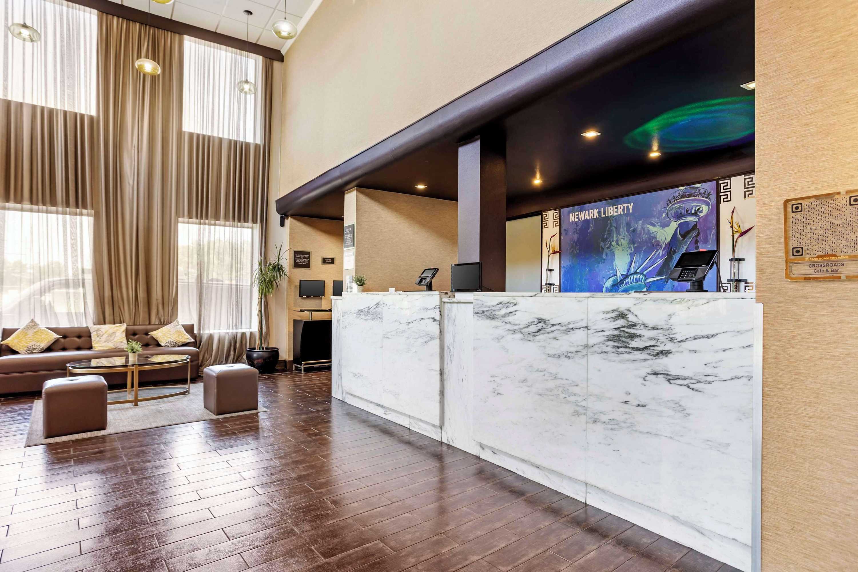 Gift card for Best Western Plus Newark Airport West Gift card for Best Western Plus Newark Airport West