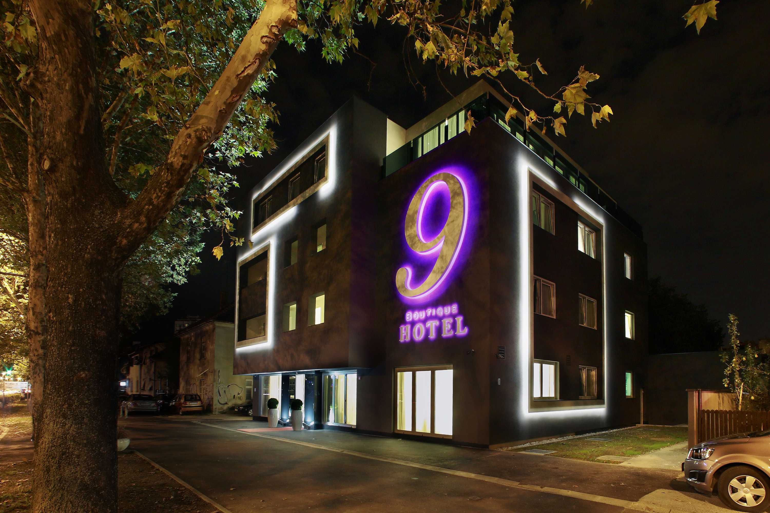 Gift card for Hotel 9