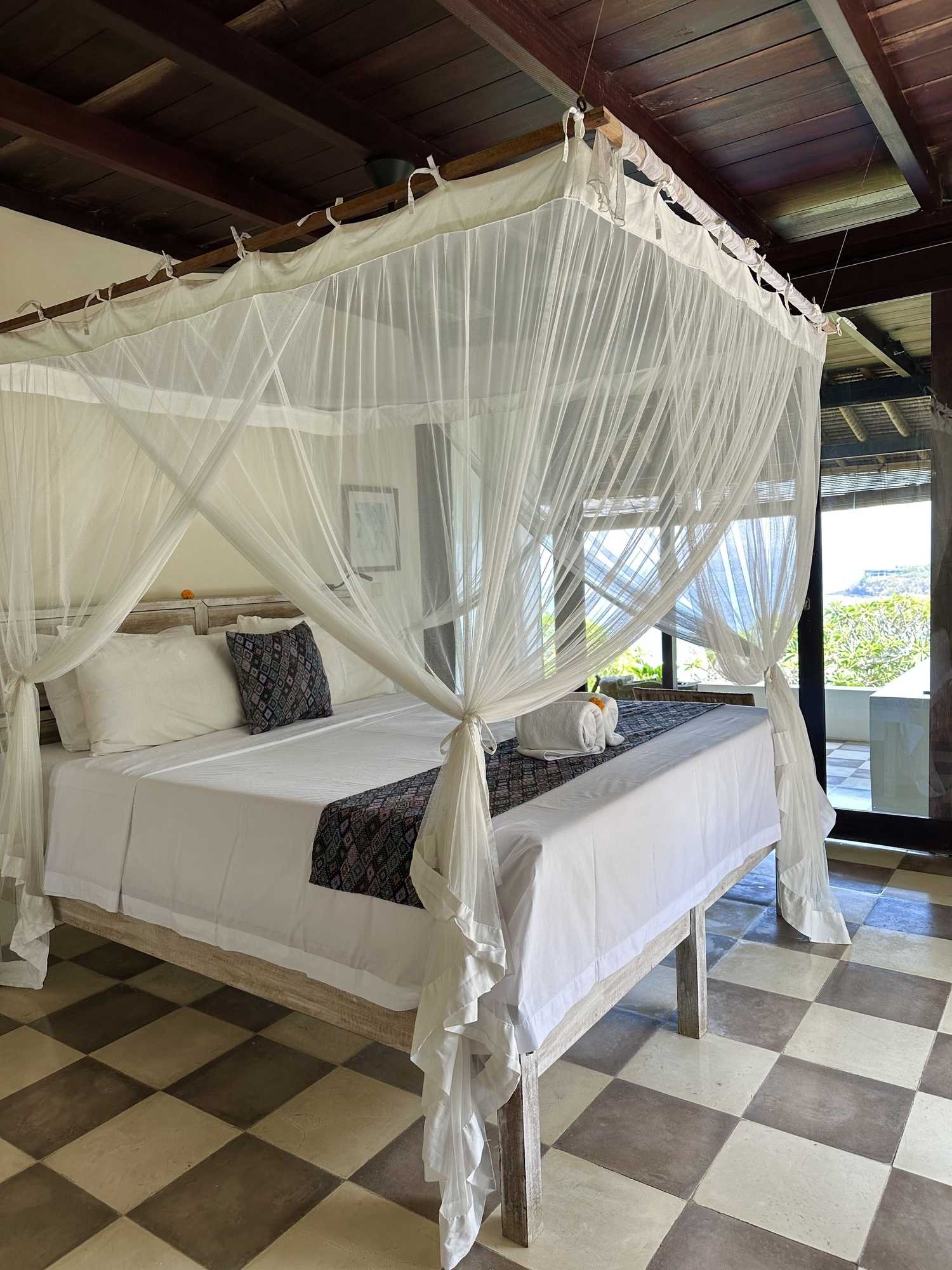 Gift card for Bloo Lagoon Eco Village