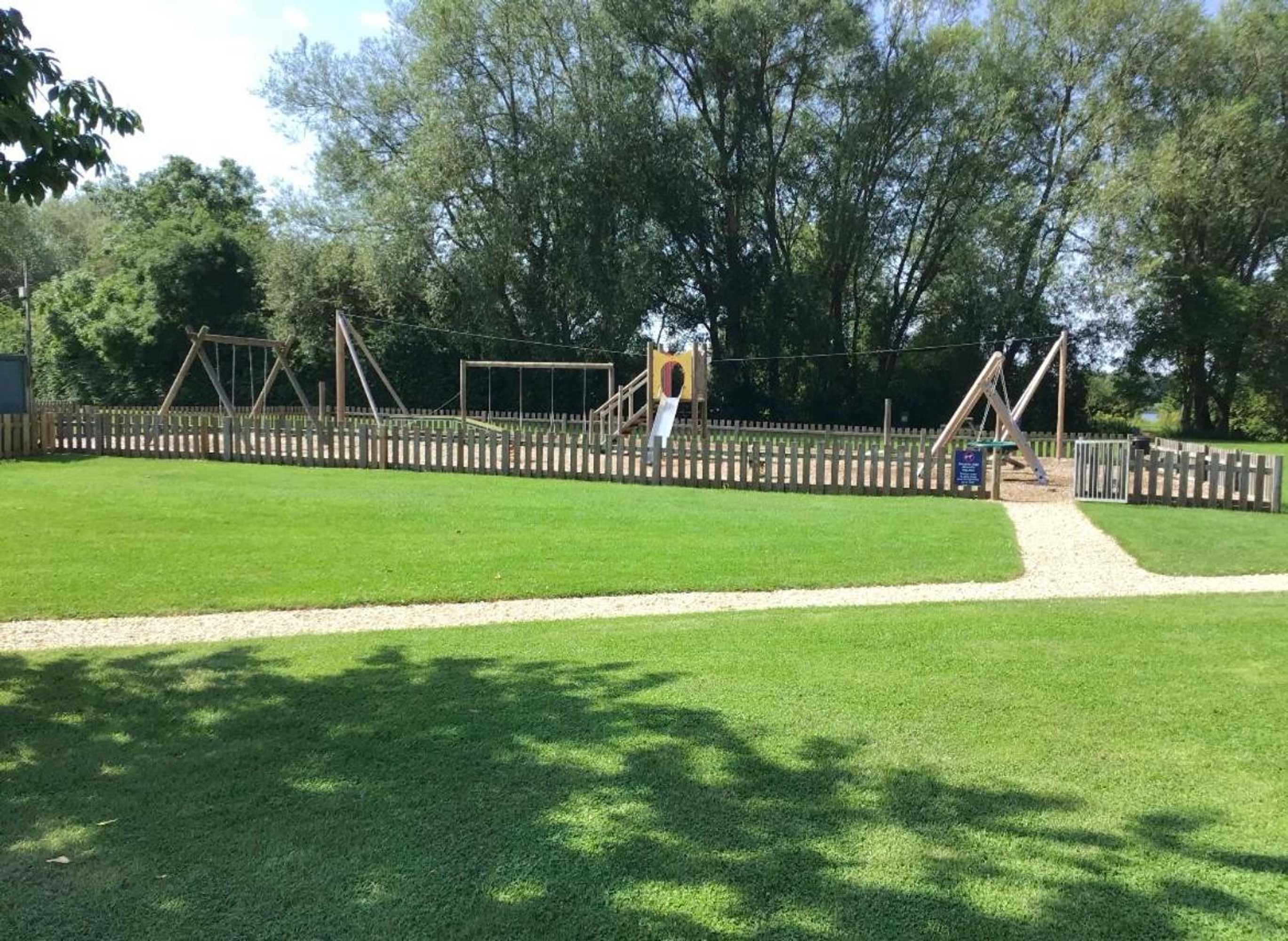 Gift card for Spinnaker Lodge · Cotswolds Lakeside Home