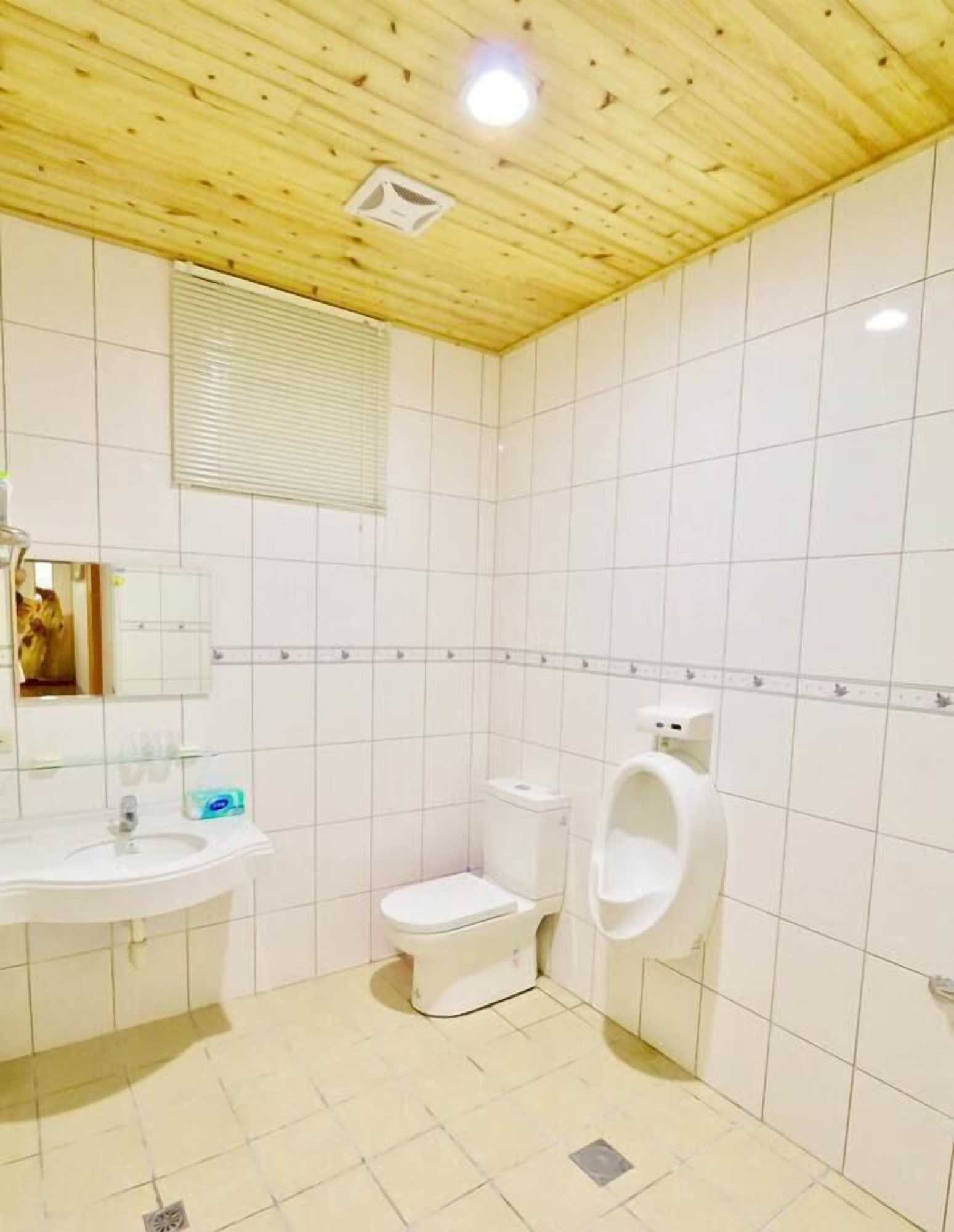 Gift card for Hillside Plot Inn