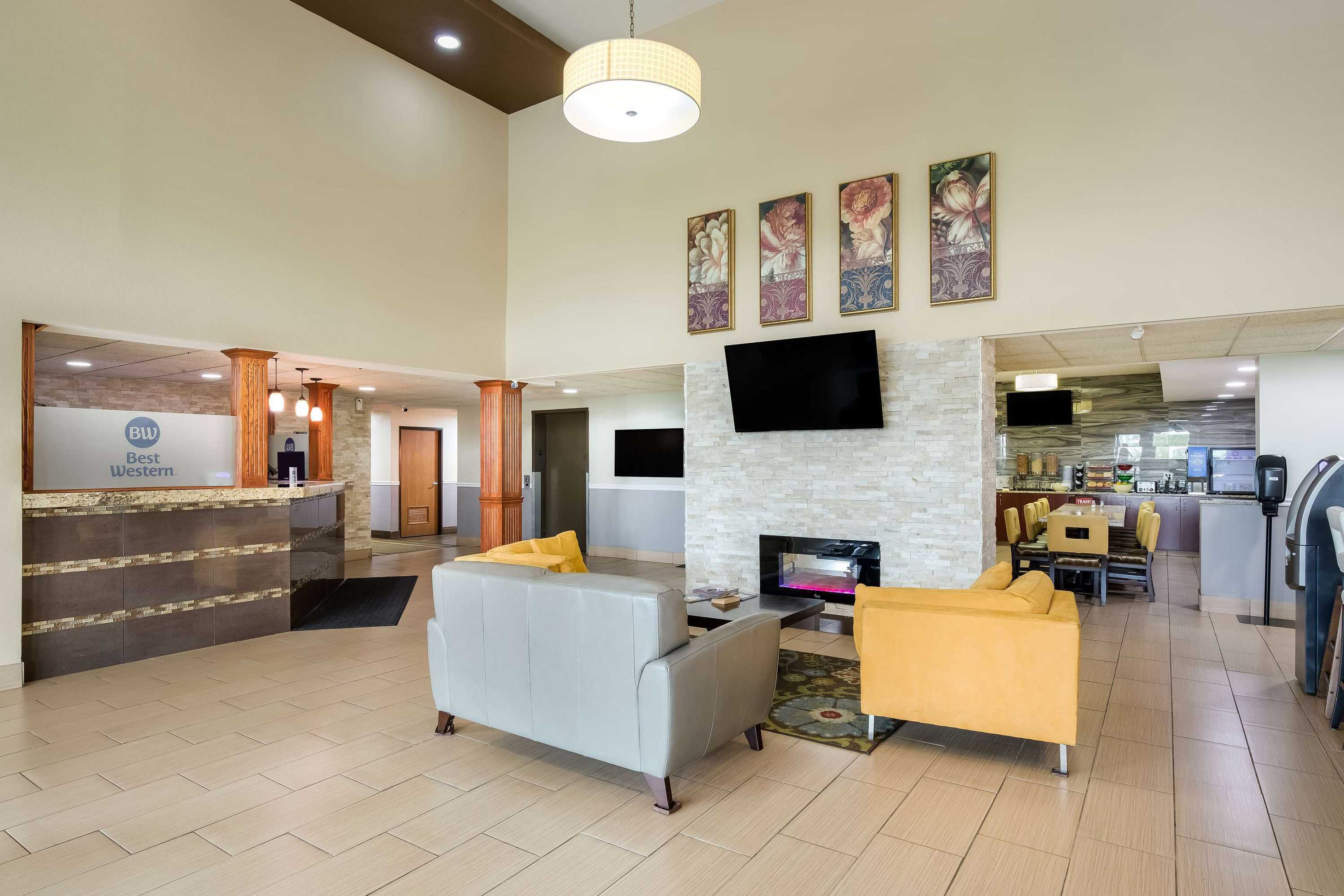 Gift card for Best Western Waukesha Grand Gift card for Best Western Waukesha Grand