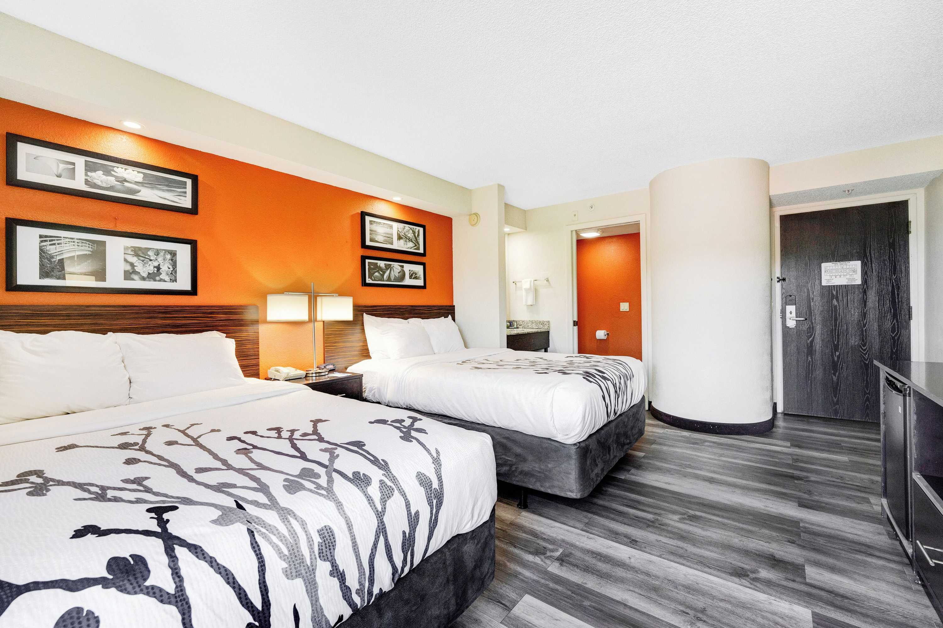 Gift card for Wingate by Wyndham Leesburg Florida