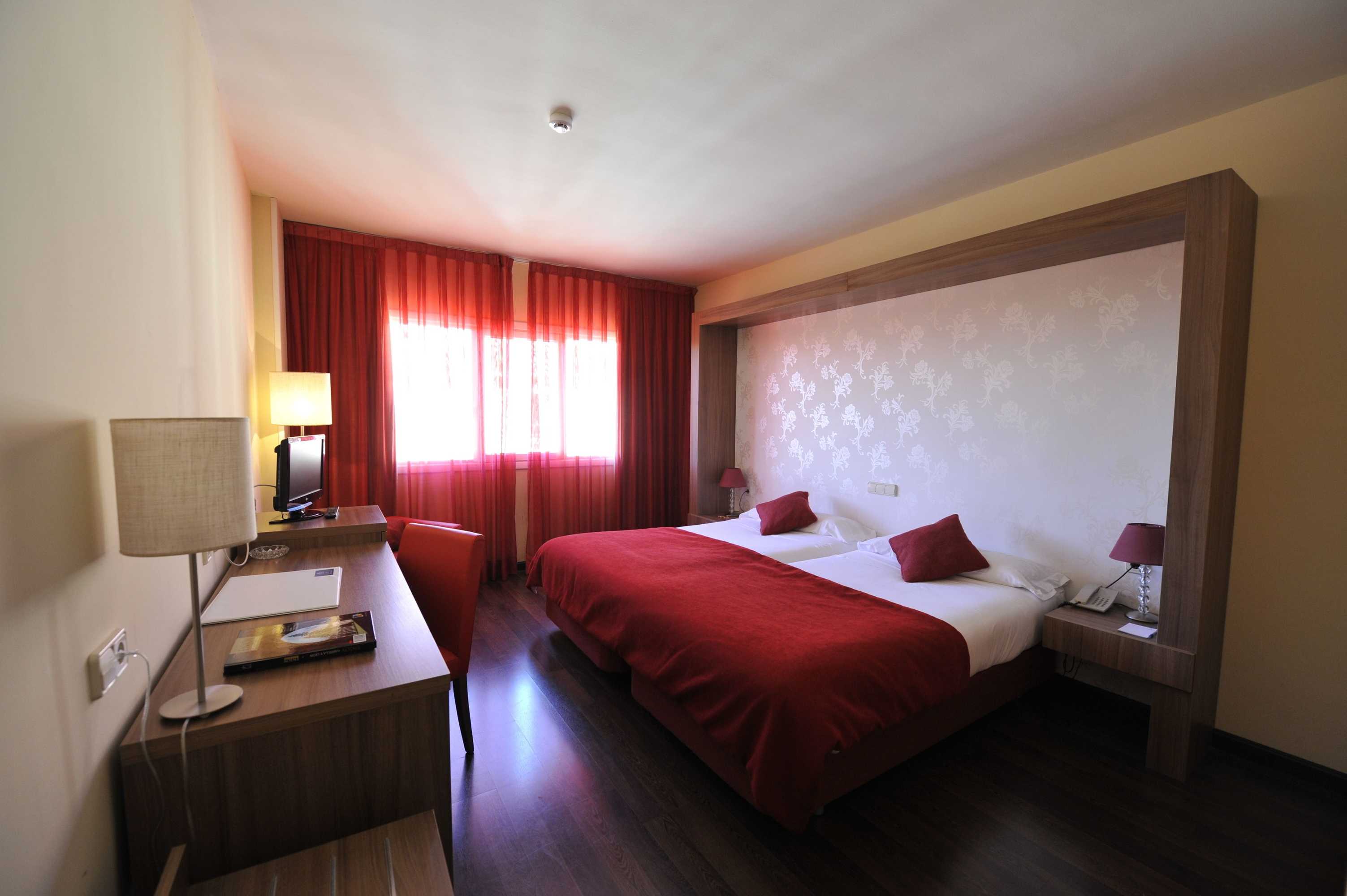 Gift card for Hotel Puerta de Segovia Gift card for Hotel Puerta de Segovia
