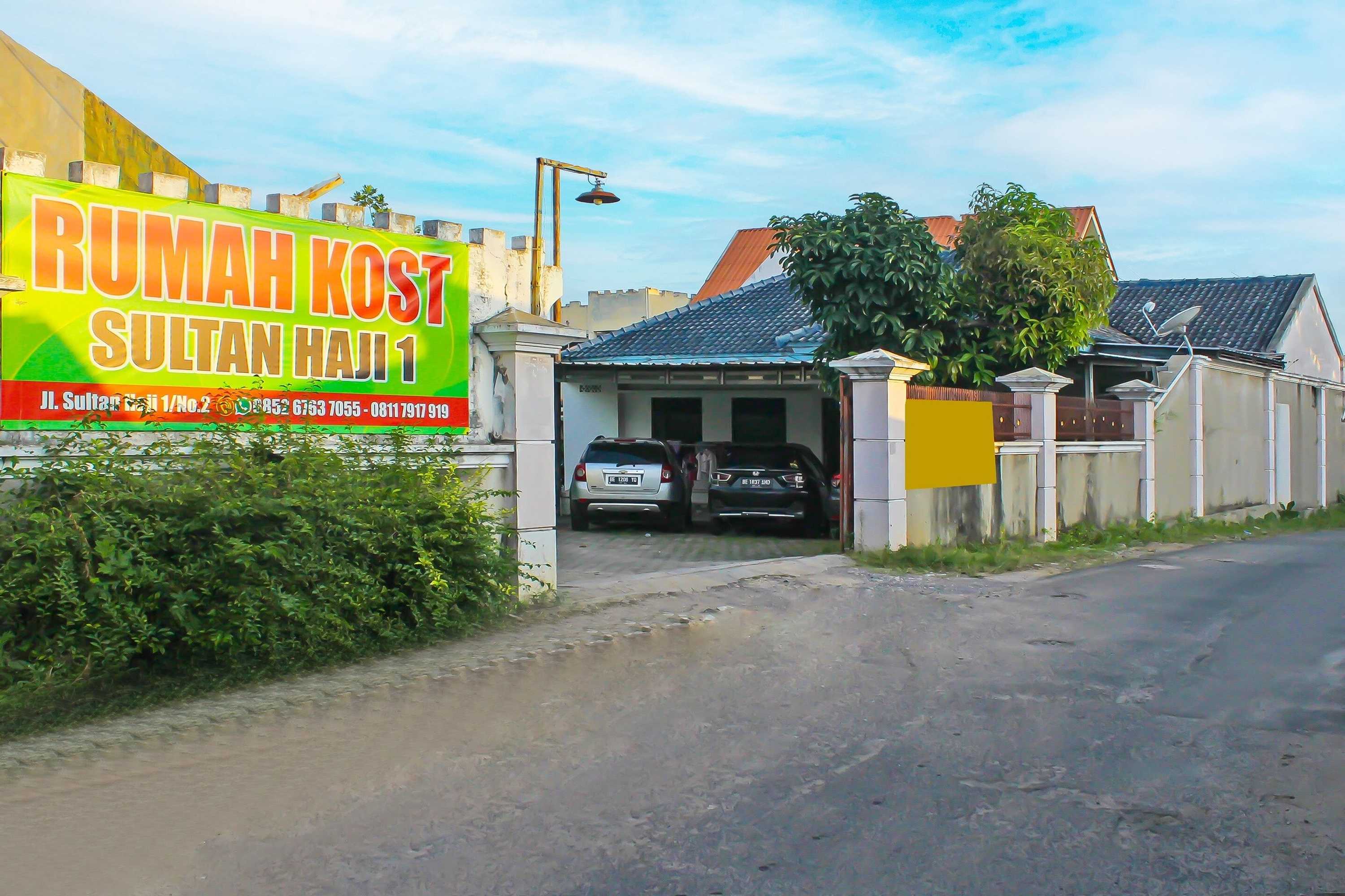 Gift card for Oyo Life 92593 Penginapan Sultan Haji 1 Gift card for Oyo Life 92593 Penginapan Sultan Haji 1