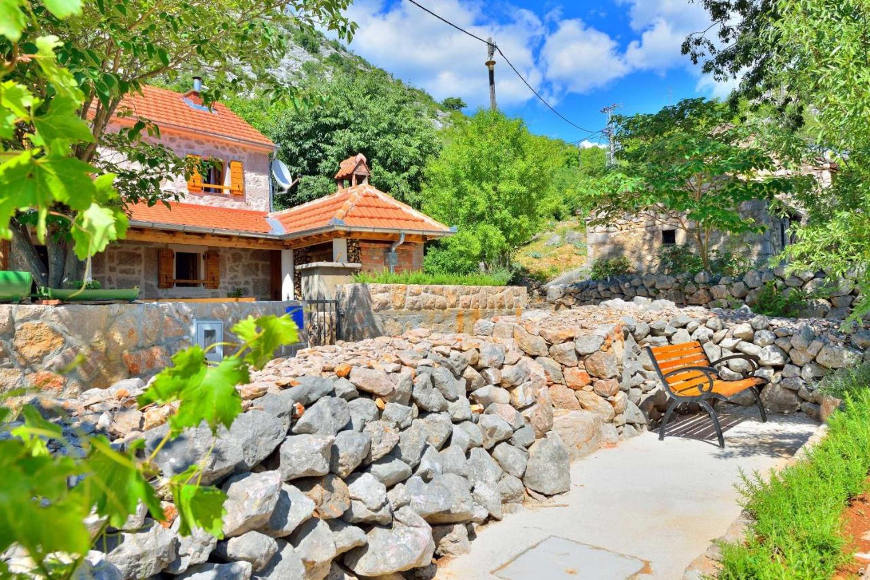 Gift card for House Martelina