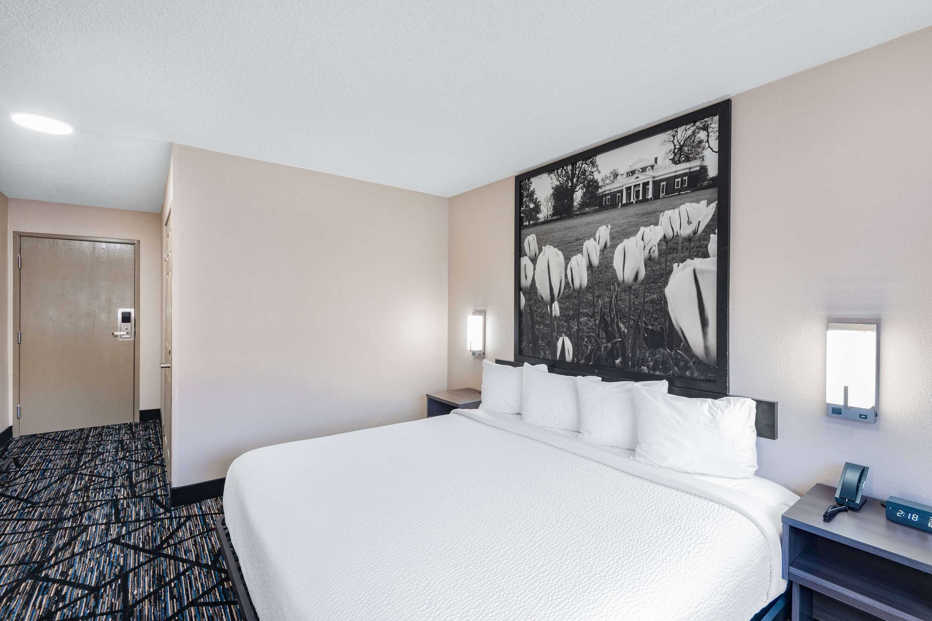 Gift card for Super 8 by Wyndham Charlottesville Gift card for Super 8 by Wyndham Charlottesville