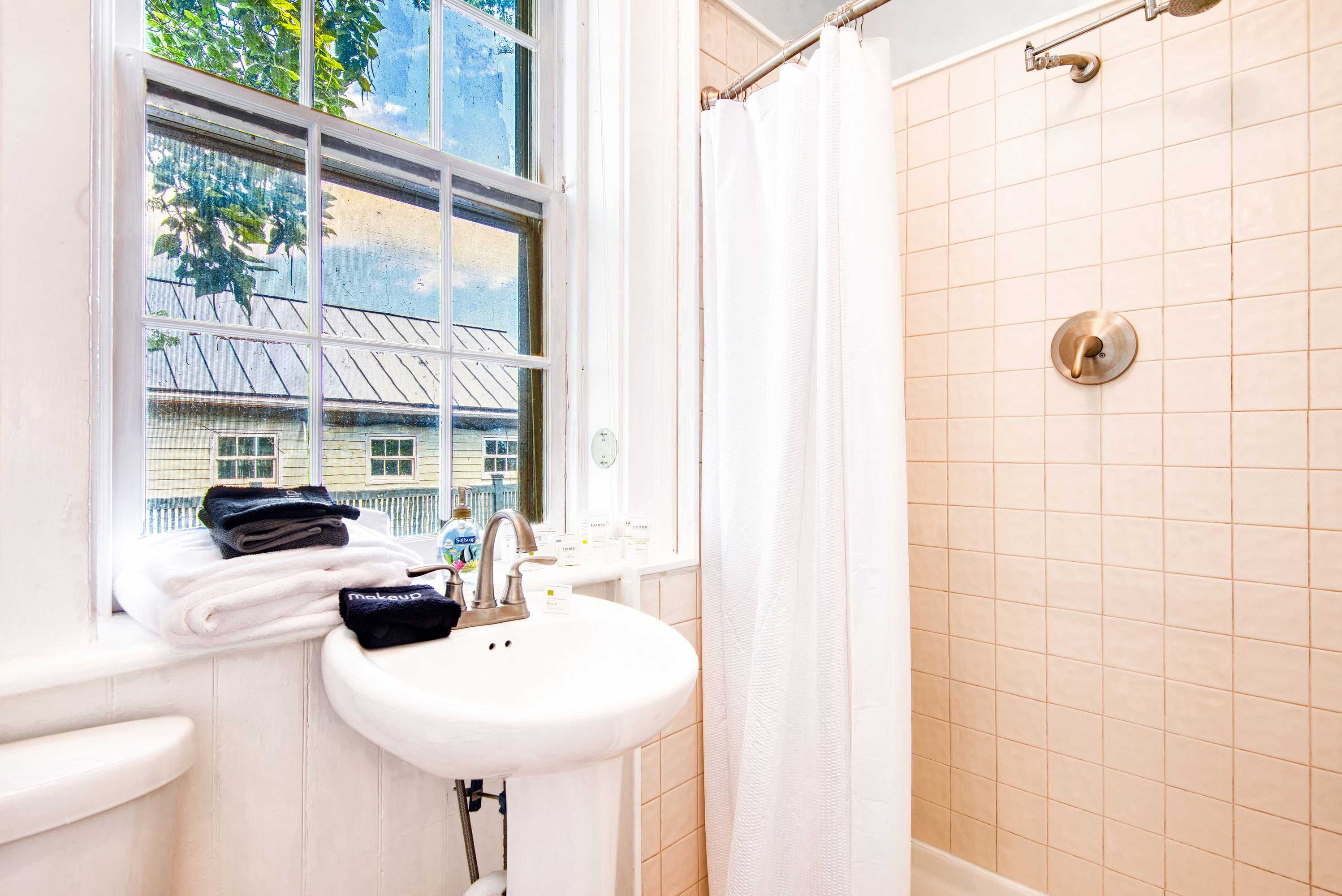 Gift card for Hudson Mariner