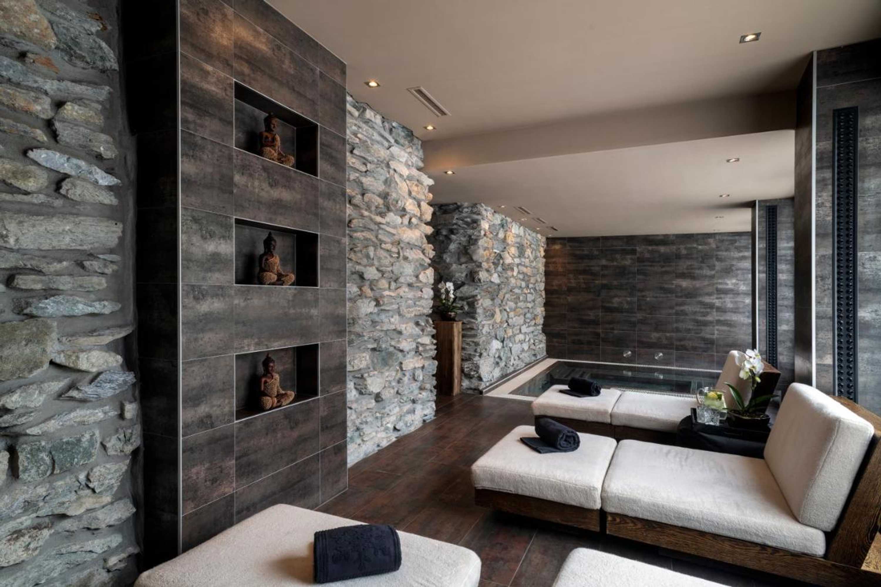 Gift card for Unique Hotel Post