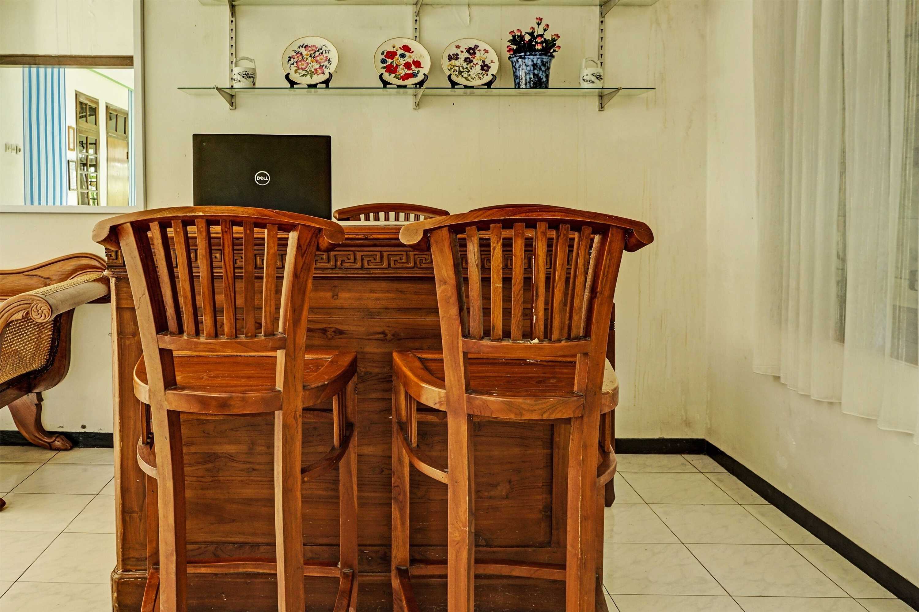 Gift card for Oyo Life 92376 Agape Villa