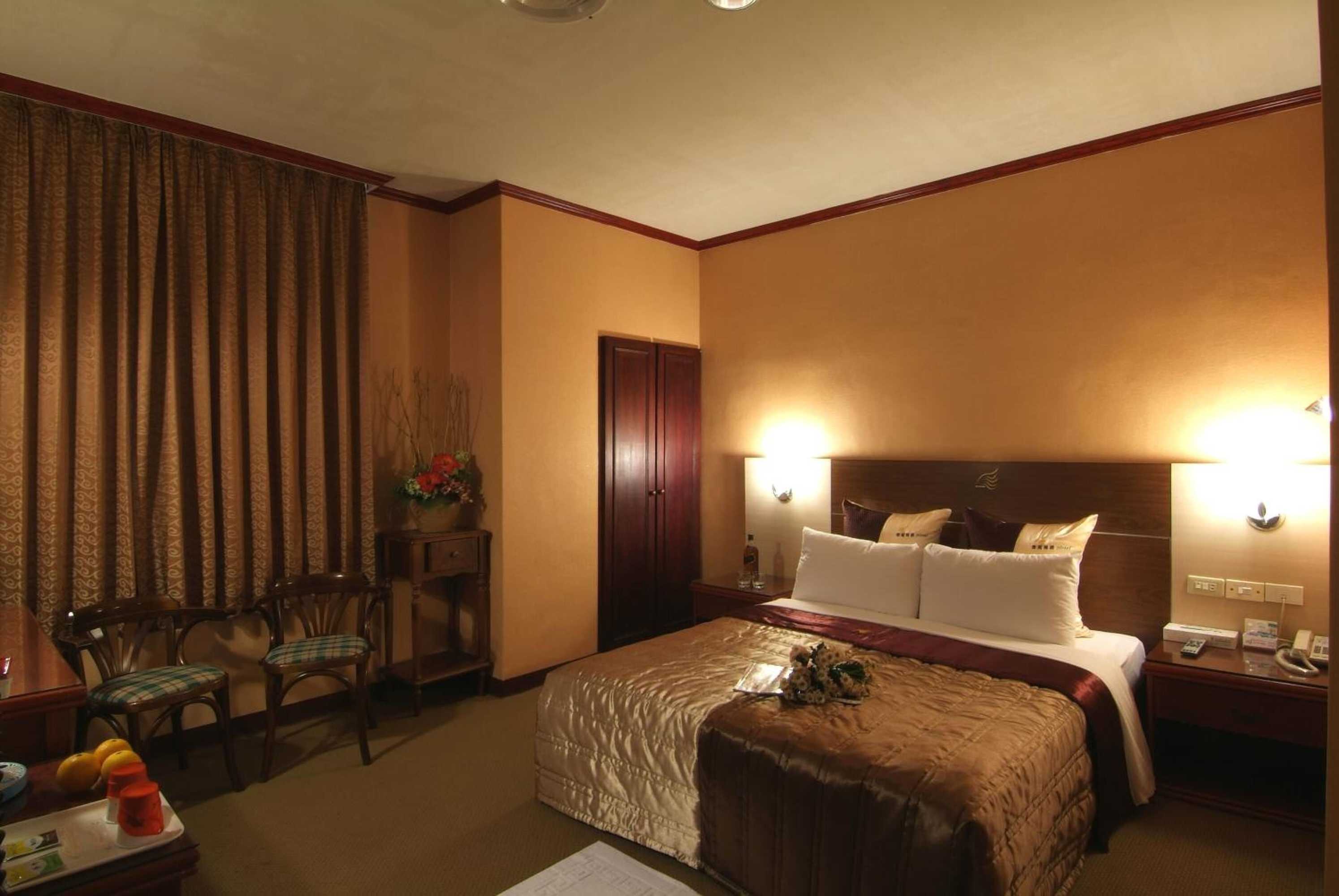 Gift card for Golden Swallow Hotel Gift card for Golden Swallow Hotel