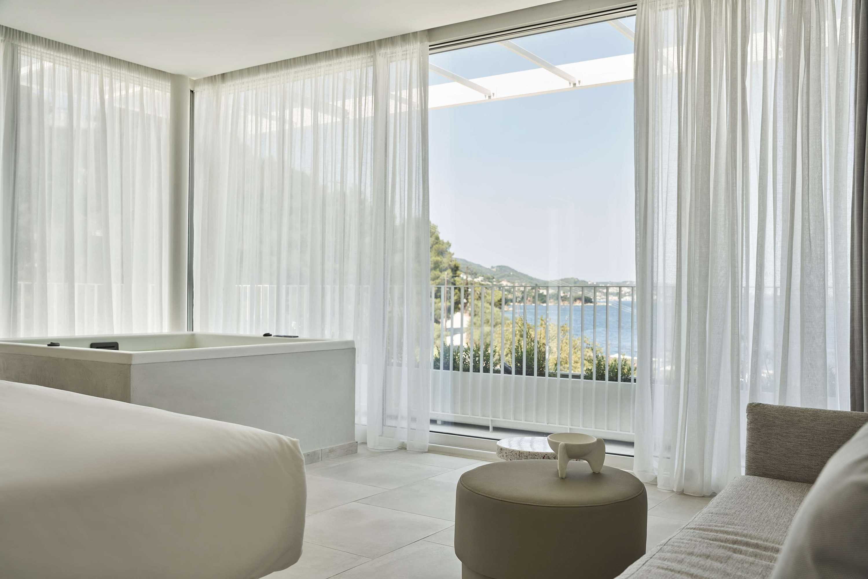 Gift card for Radisson Resort Plaza Skiathos Gift card for Radisson Resort Plaza Skiathos