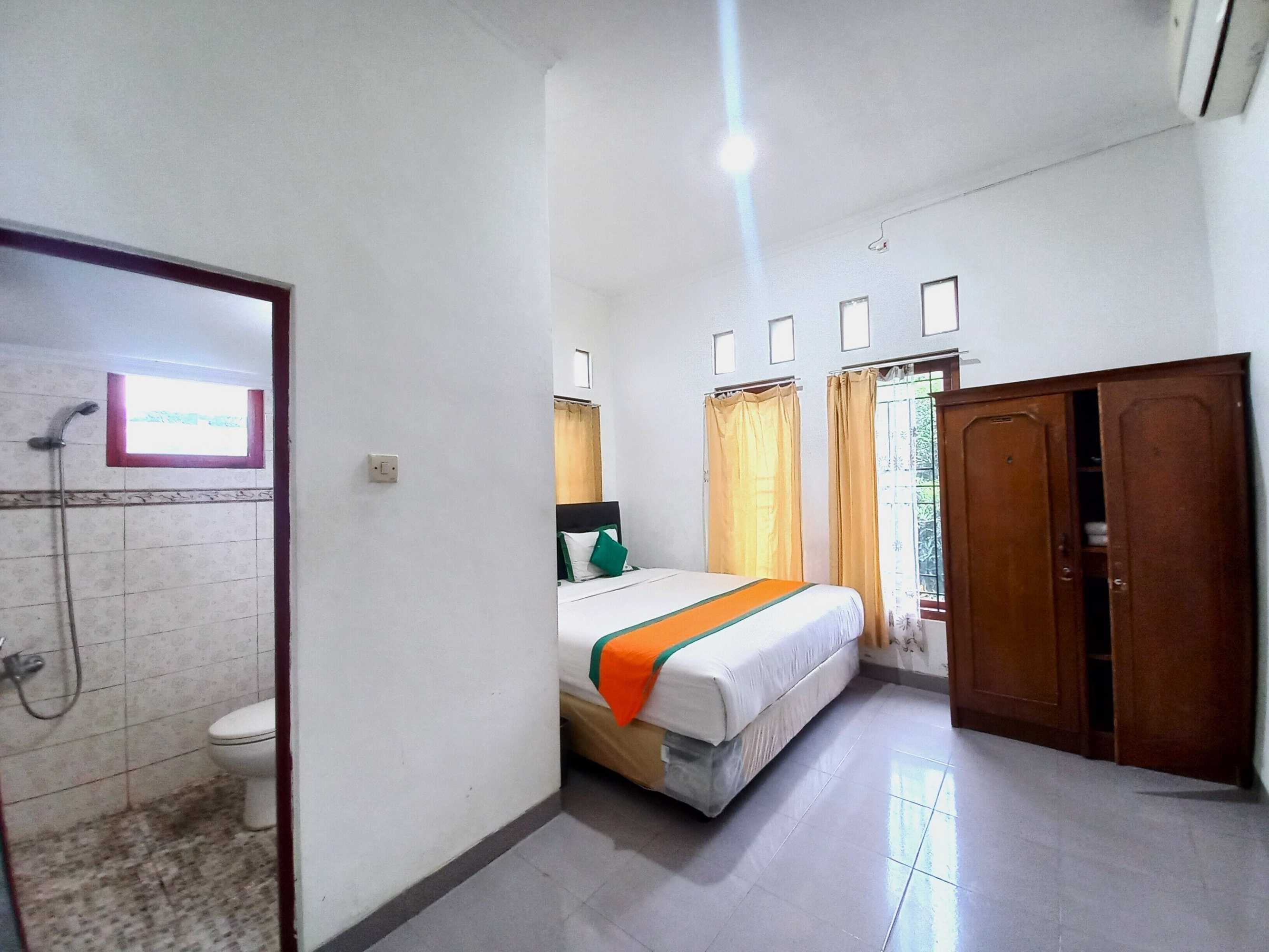 Gift card for Homestay Jogja Jakal 3 Dekat Ugm by Simply Homy Gift card for Homestay Jogja Jakal 3 Dekat Ugm by Simply Homy