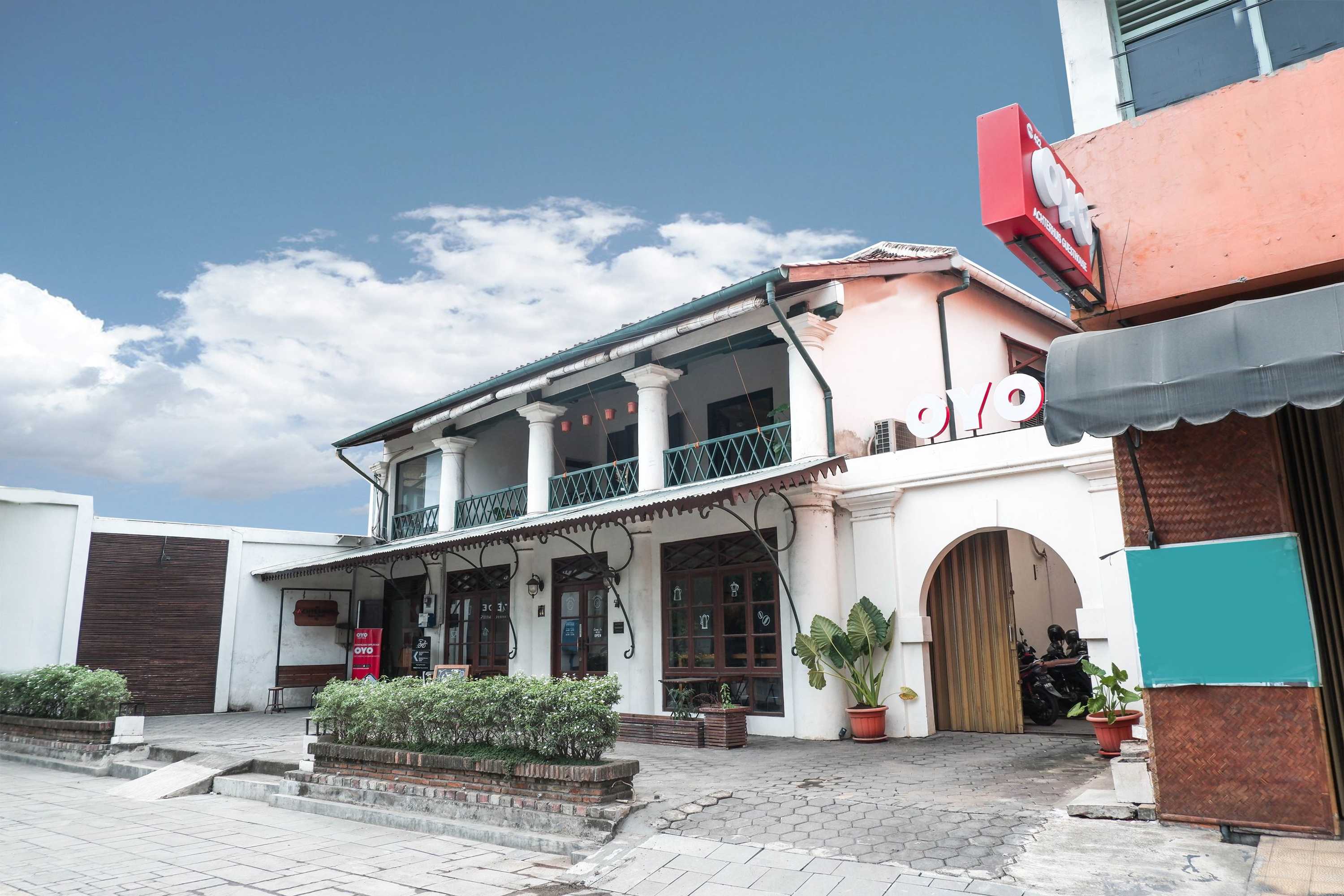 Gift card for Oyo 422 Achterhuis Guesthouse