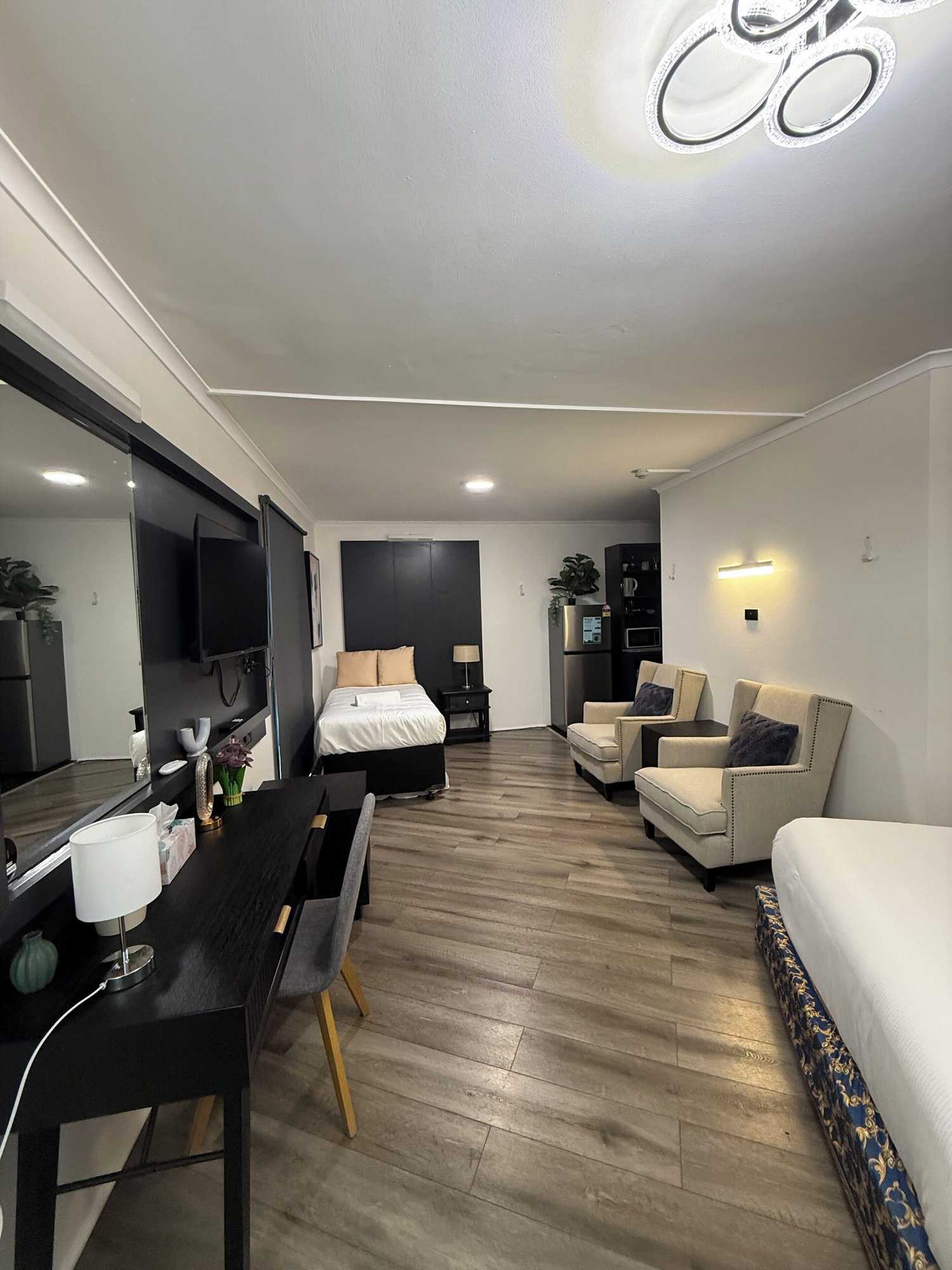 Gift card for Bankstown Motel 10 Gift card for Bankstown Motel 10