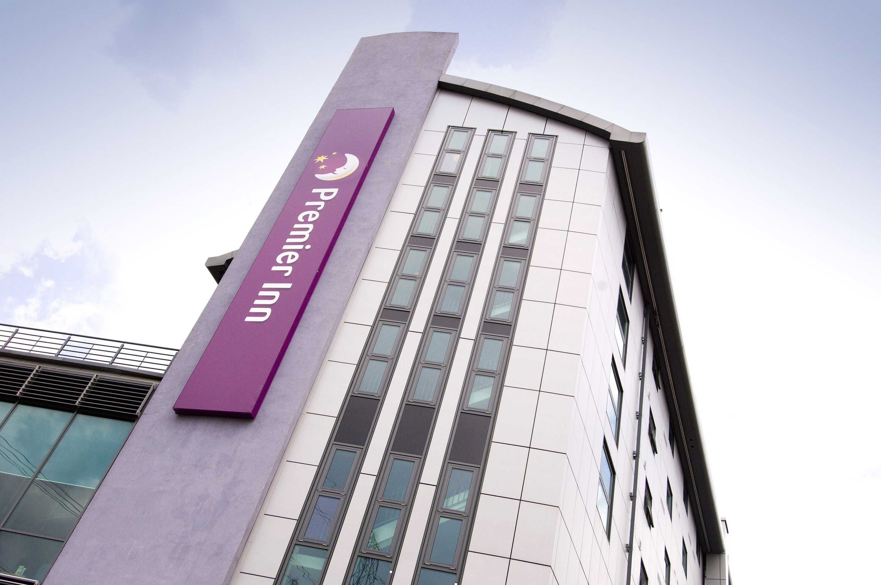 Gift card for Premier Inn London Wimbledon South Gift card for Premier Inn London Wimbledon South