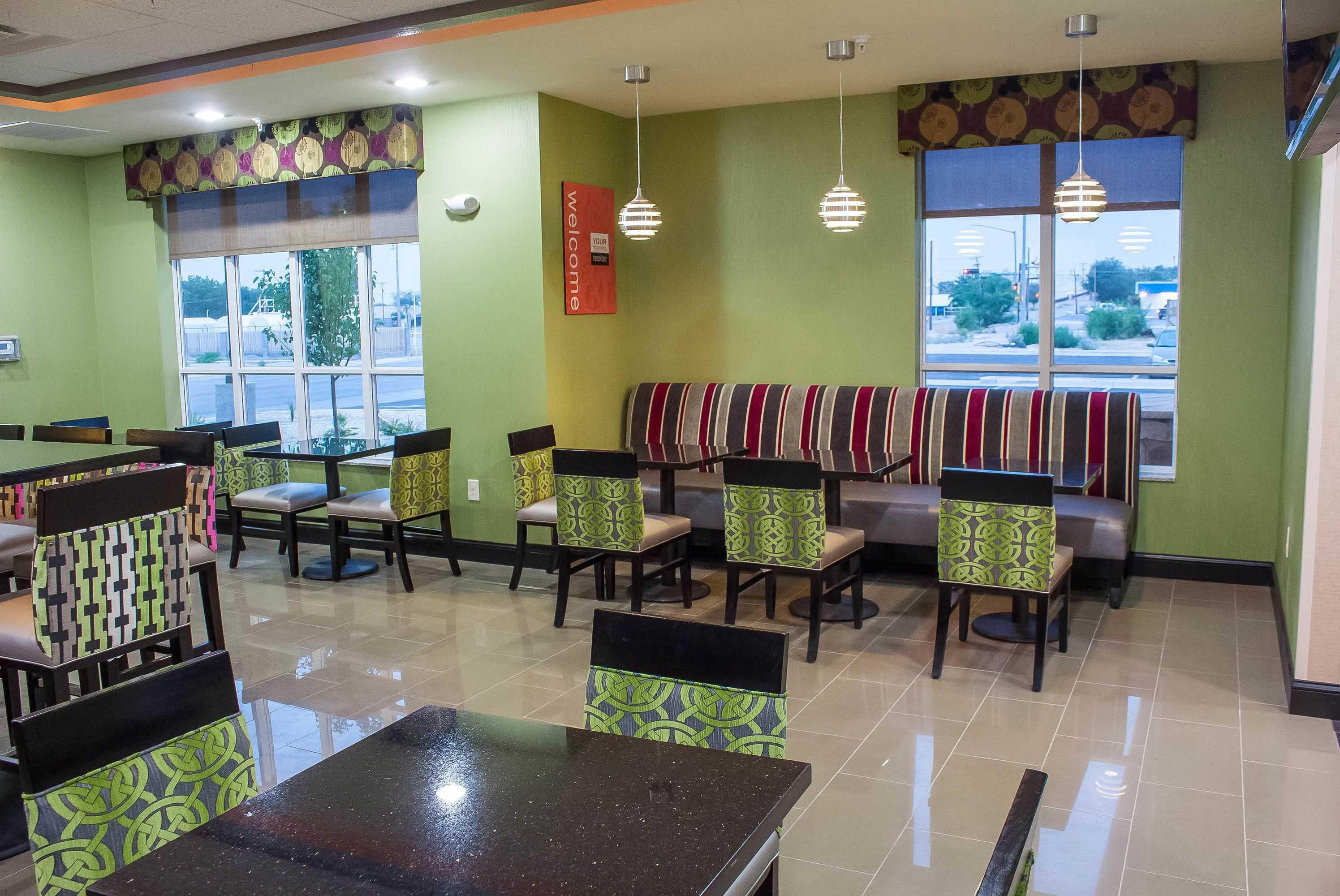 Gift card for Comfort Inn & Suites Artesia Gift card for Comfort Inn & Suites Artesia