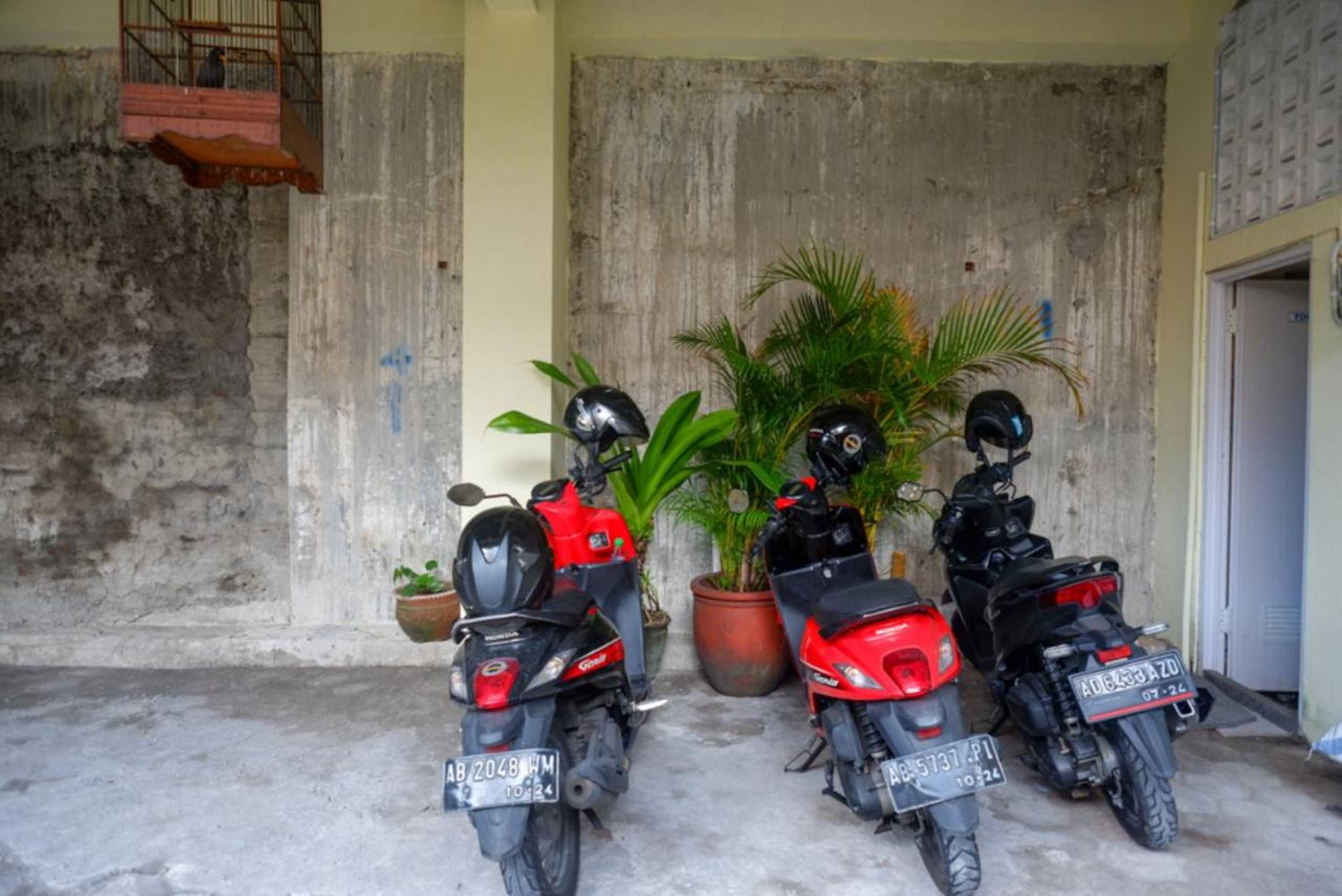 Gift card for Urbanview Hotel Telu Wolu Monjali by Reddoorz