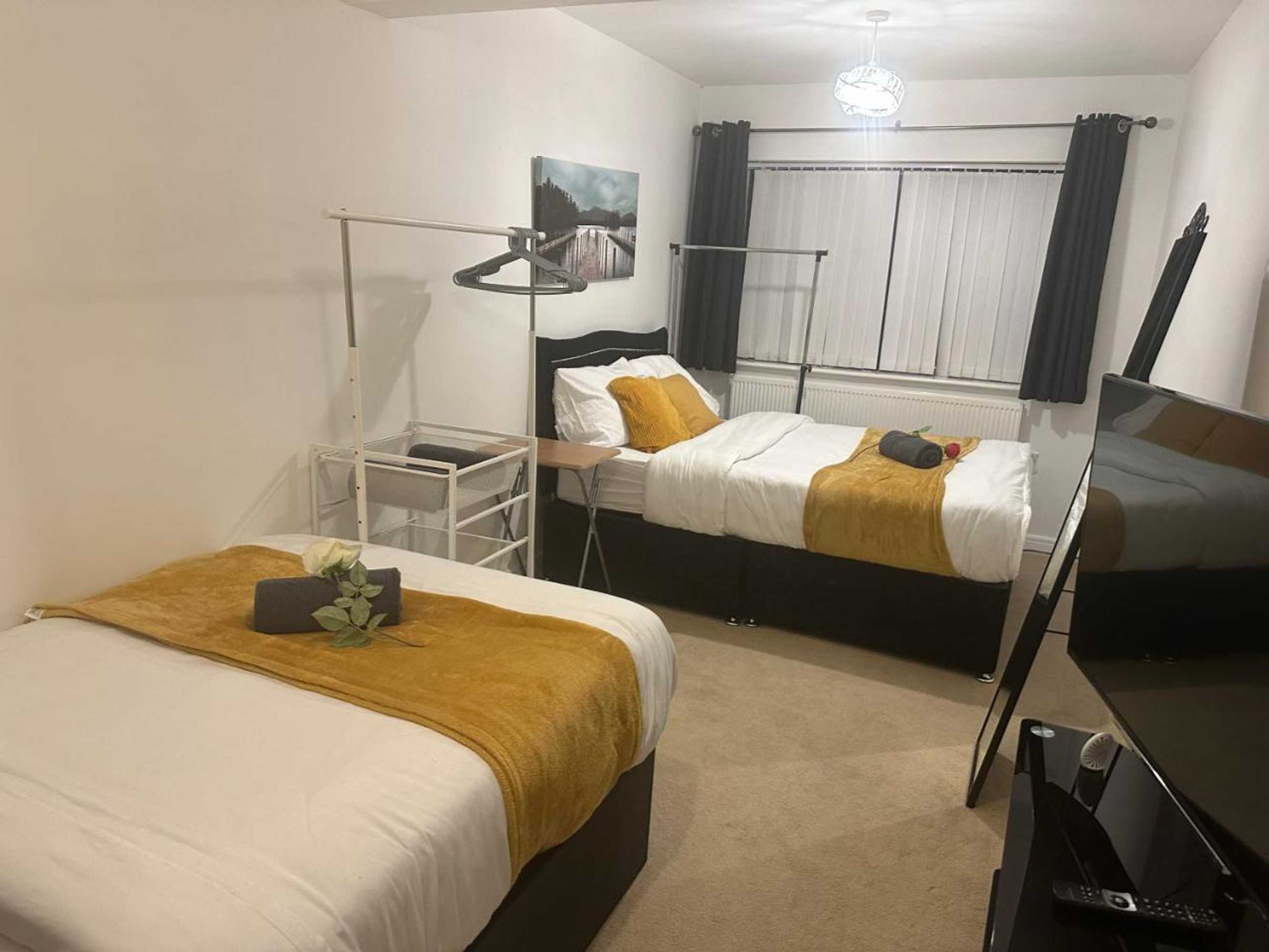 Gift card for The Kyoto House - Four Spacious Cosy Bedrooms I Contractor Friendly I Long Stay Offer I 5th Room Available on Request Only