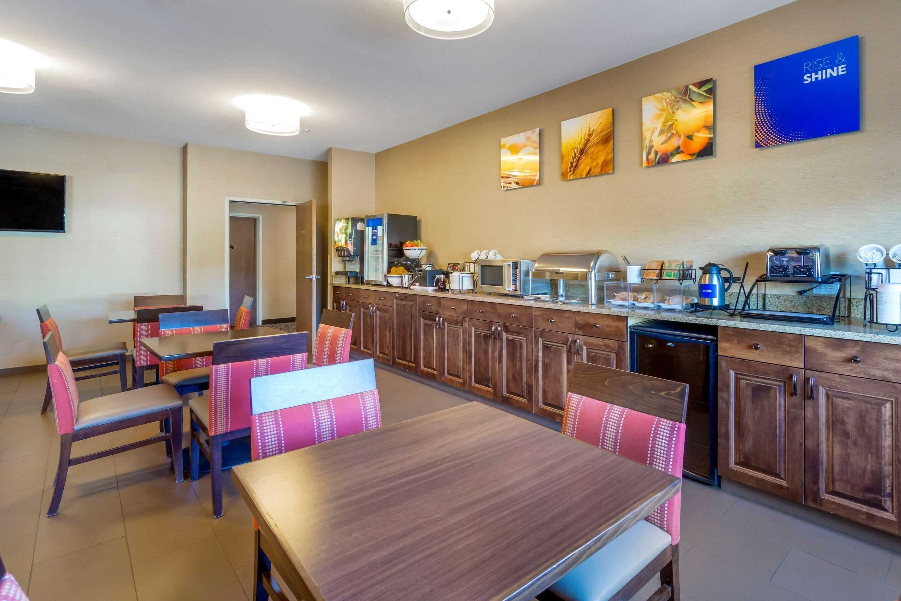 Gift card for Comfort Inn Auburn - Seattle Gift card for Comfort Inn Auburn - Seattle