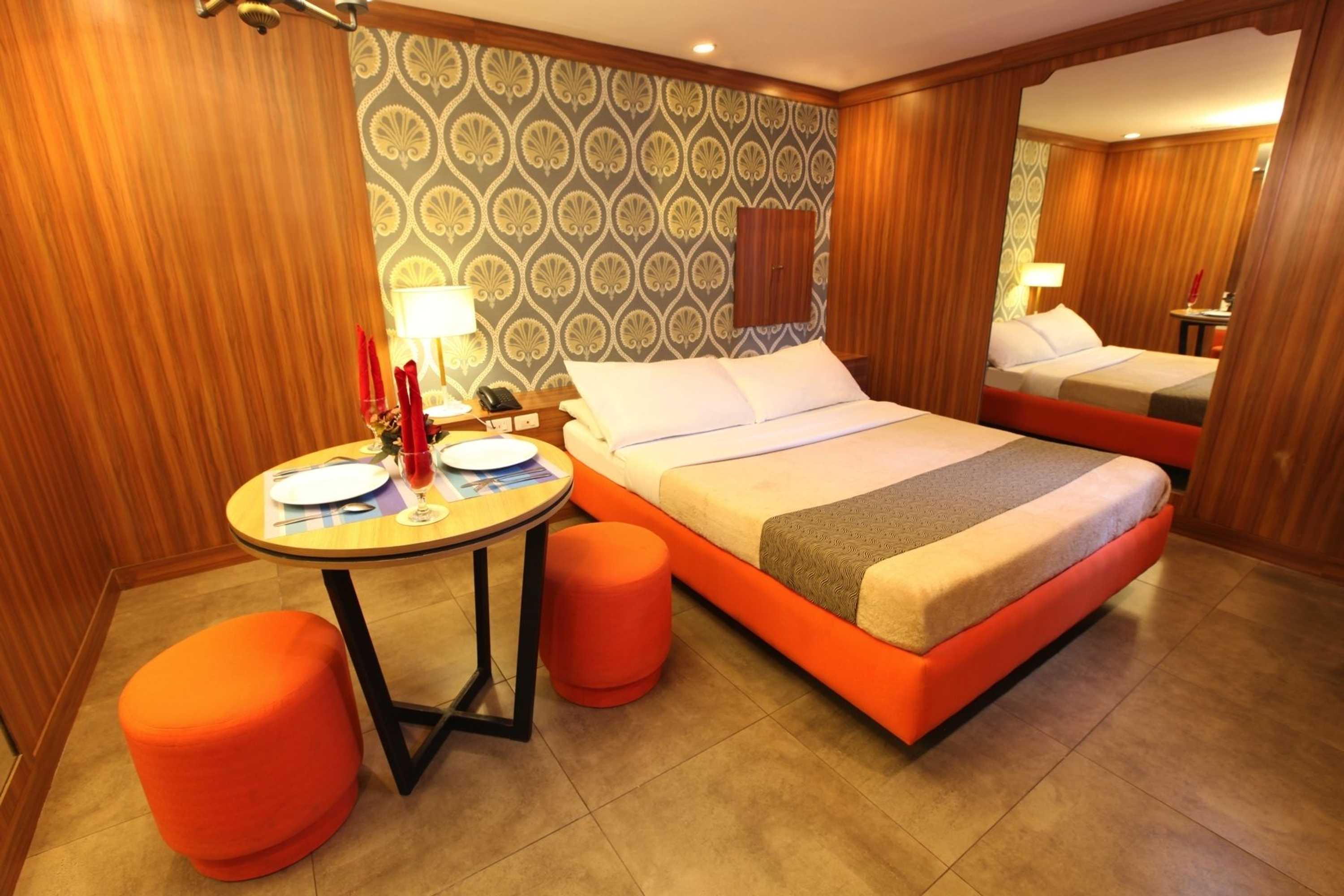 Gift card for Victoria Court Hillcrest - Pasig Gift card for Victoria Court Hillcrest - Pasig