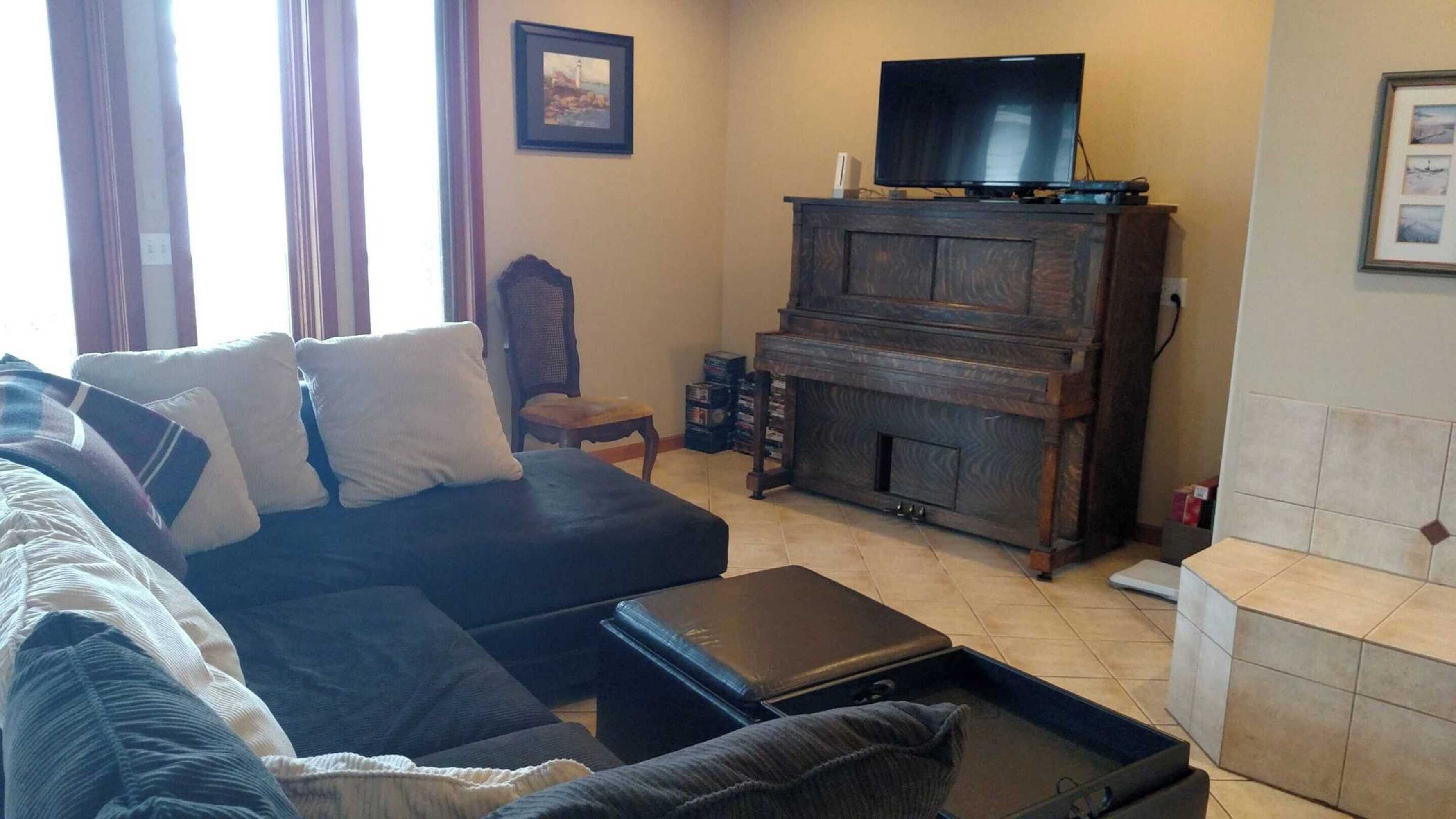 Gift card for Harbor View Haven by Avantstay Private Backyard