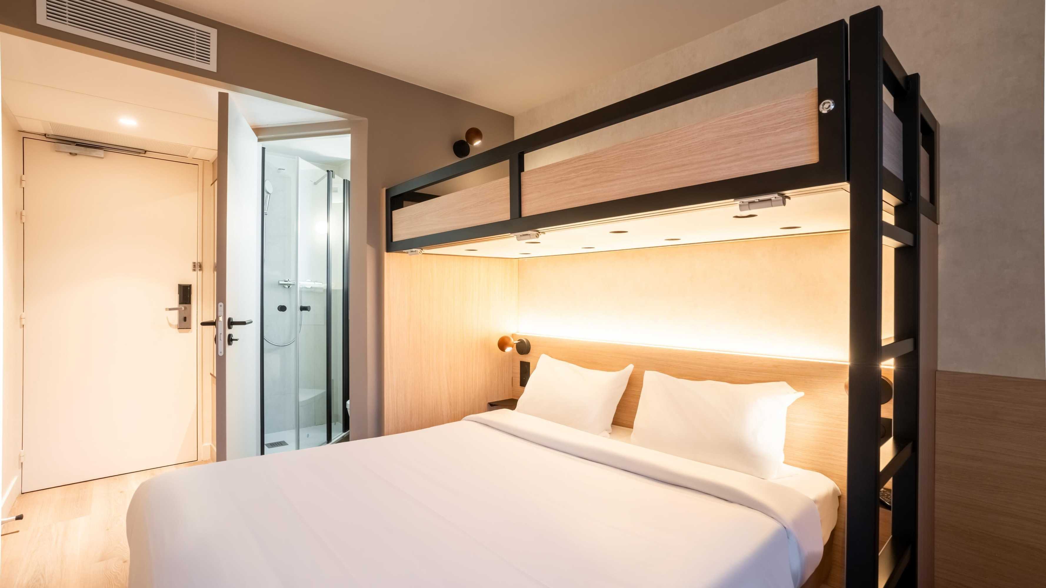 Gift card for Première Classe Roissy Charles De Gaulle Paris Nord 2