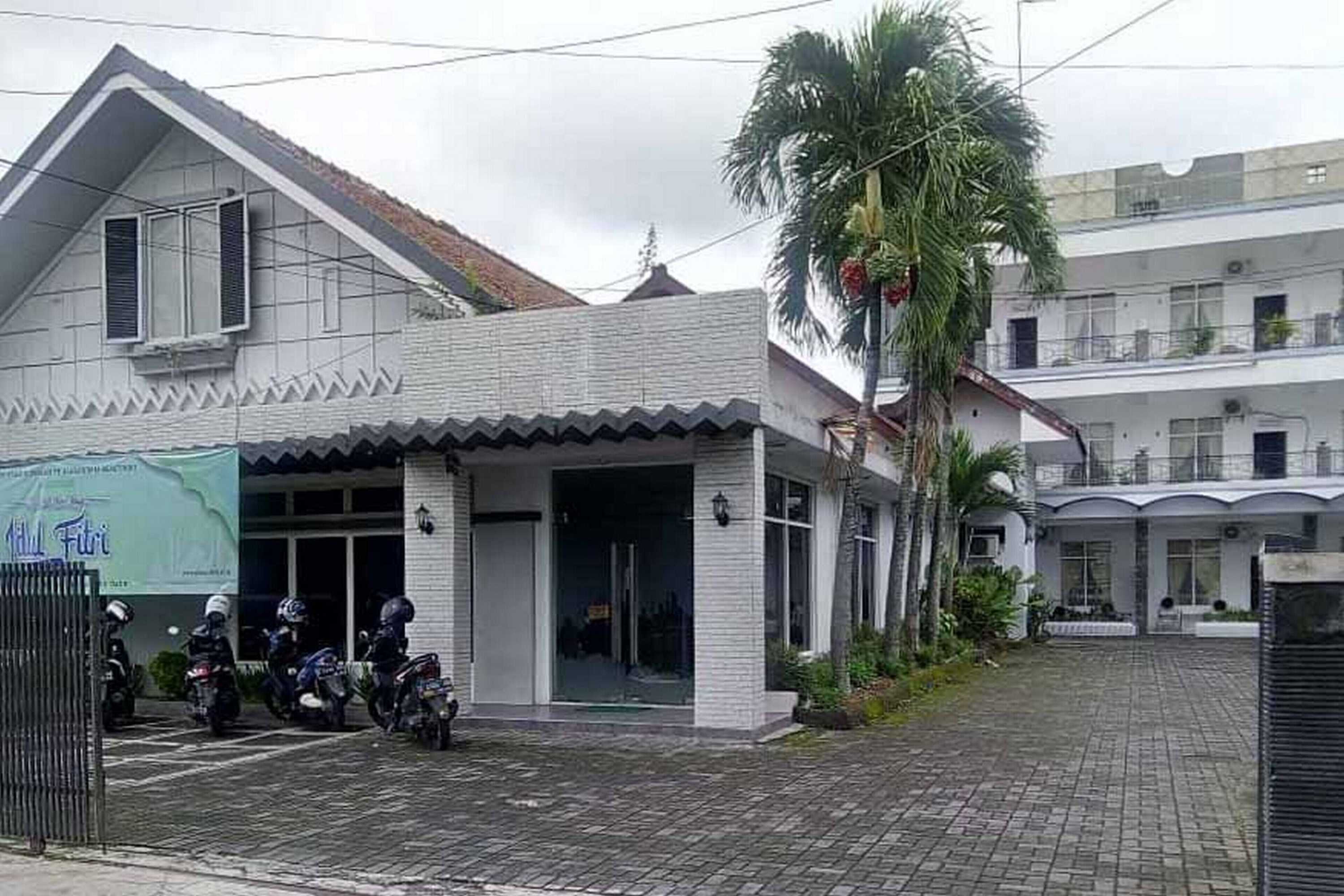 Gift card for Reddoorz Syariah @ Hotel Kencana Tasikmalaya Gift card for Reddoorz Syariah @ Hotel Kencana Tasikmalaya