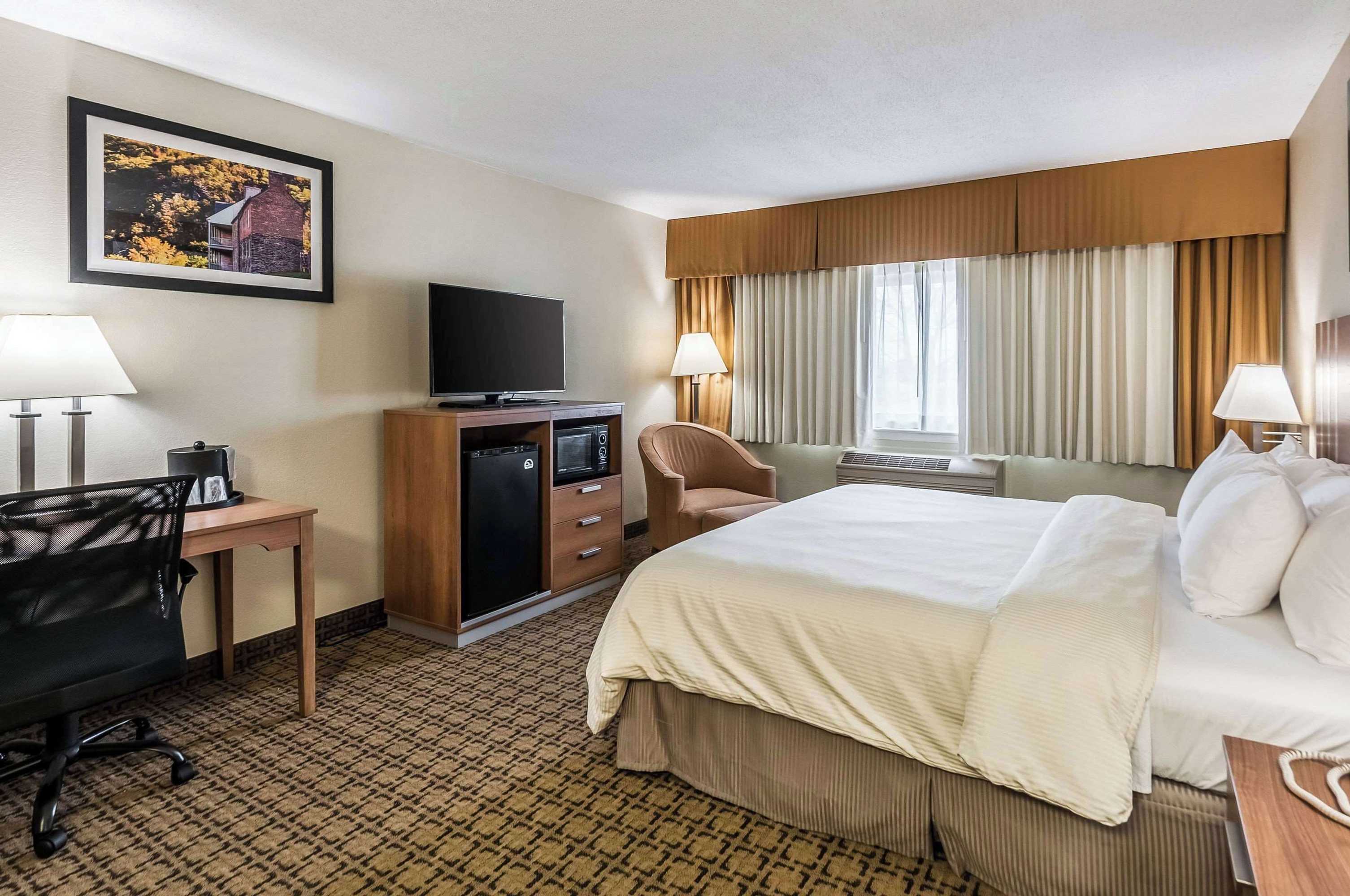 Gift card for Clarion Inn Harpers Ferry - Charles Town Gift card for Clarion Inn Harpers Ferry - Charles Town