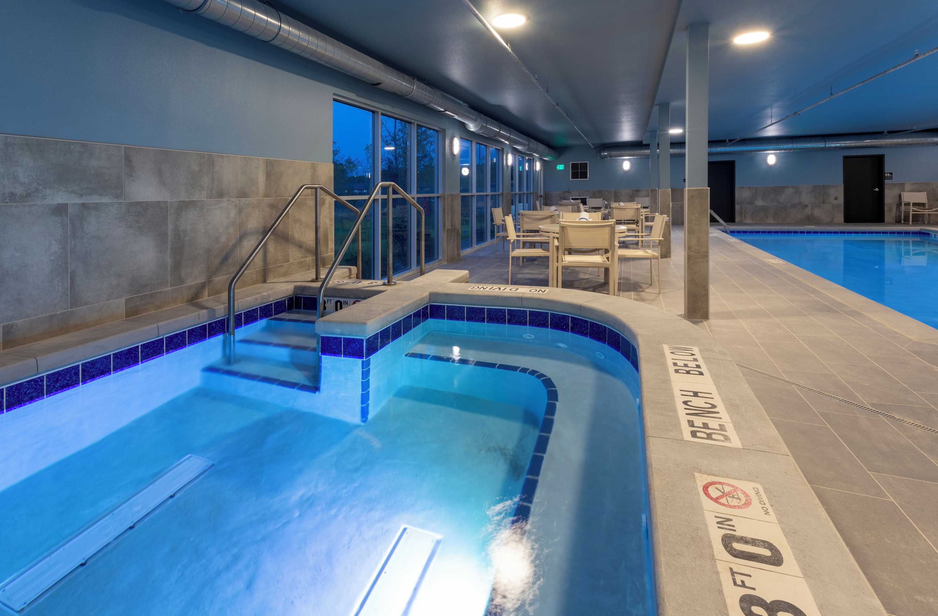 Gift card for Grandstay Hotel & Suites Kaukauna