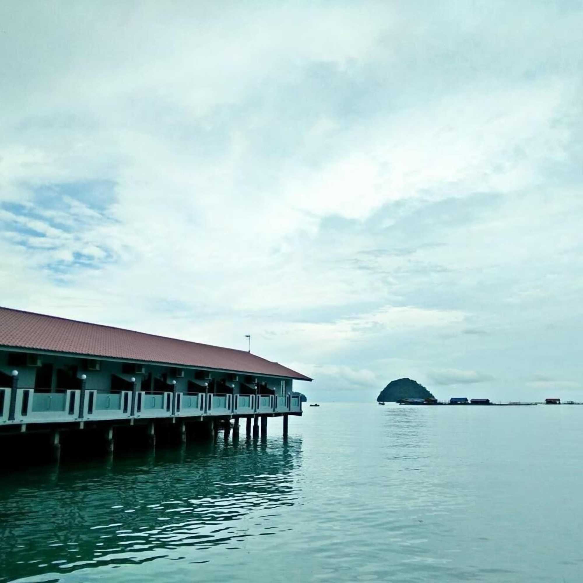 Gift card for Penarak Bamboo Beach Motel Gift card for Penarak Bamboo Beach Motel