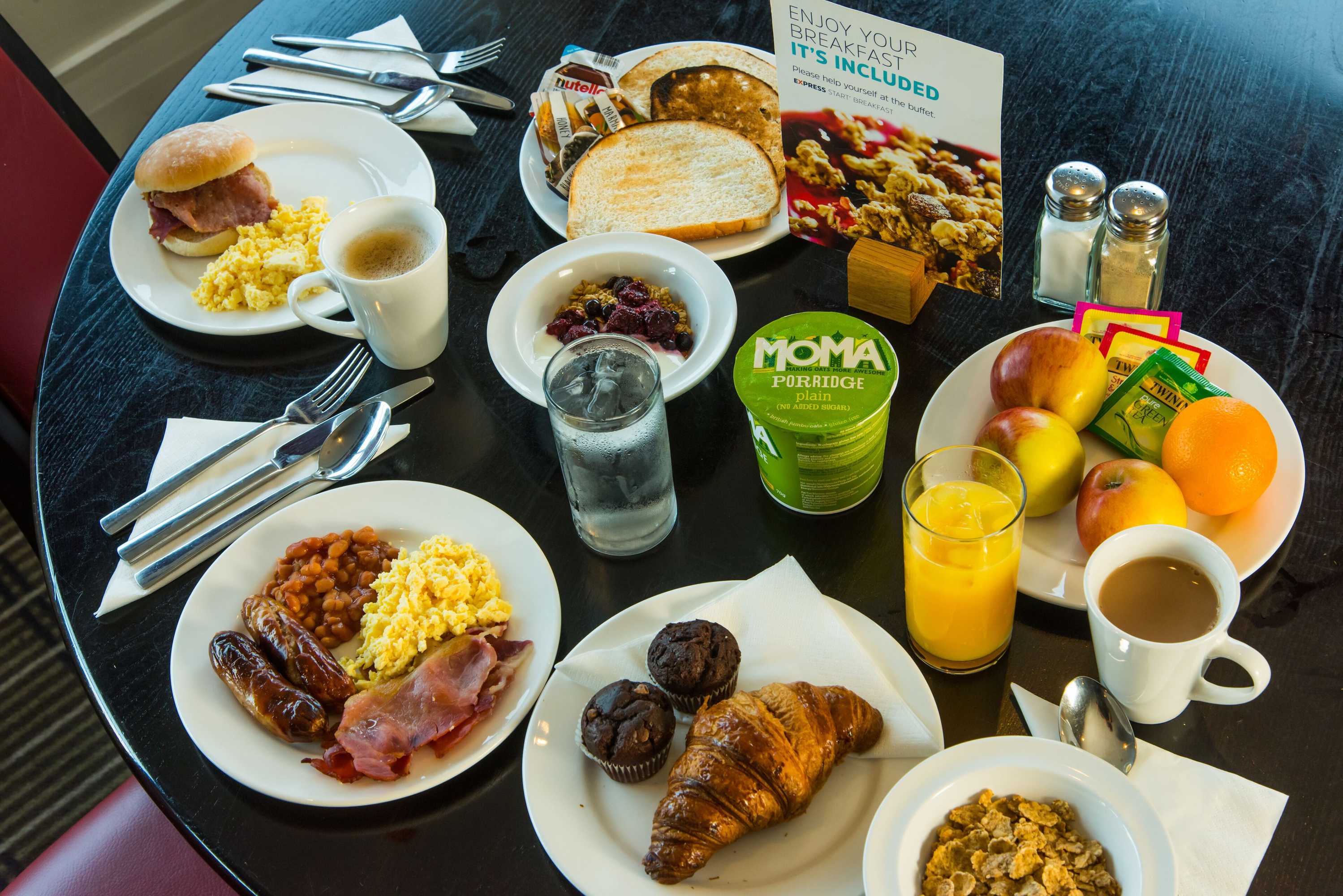 Gift card for Holiday Inn Express Hemel Hempstead by Ihg Gift card for Holiday Inn Express Hemel Hempstead by Ihg