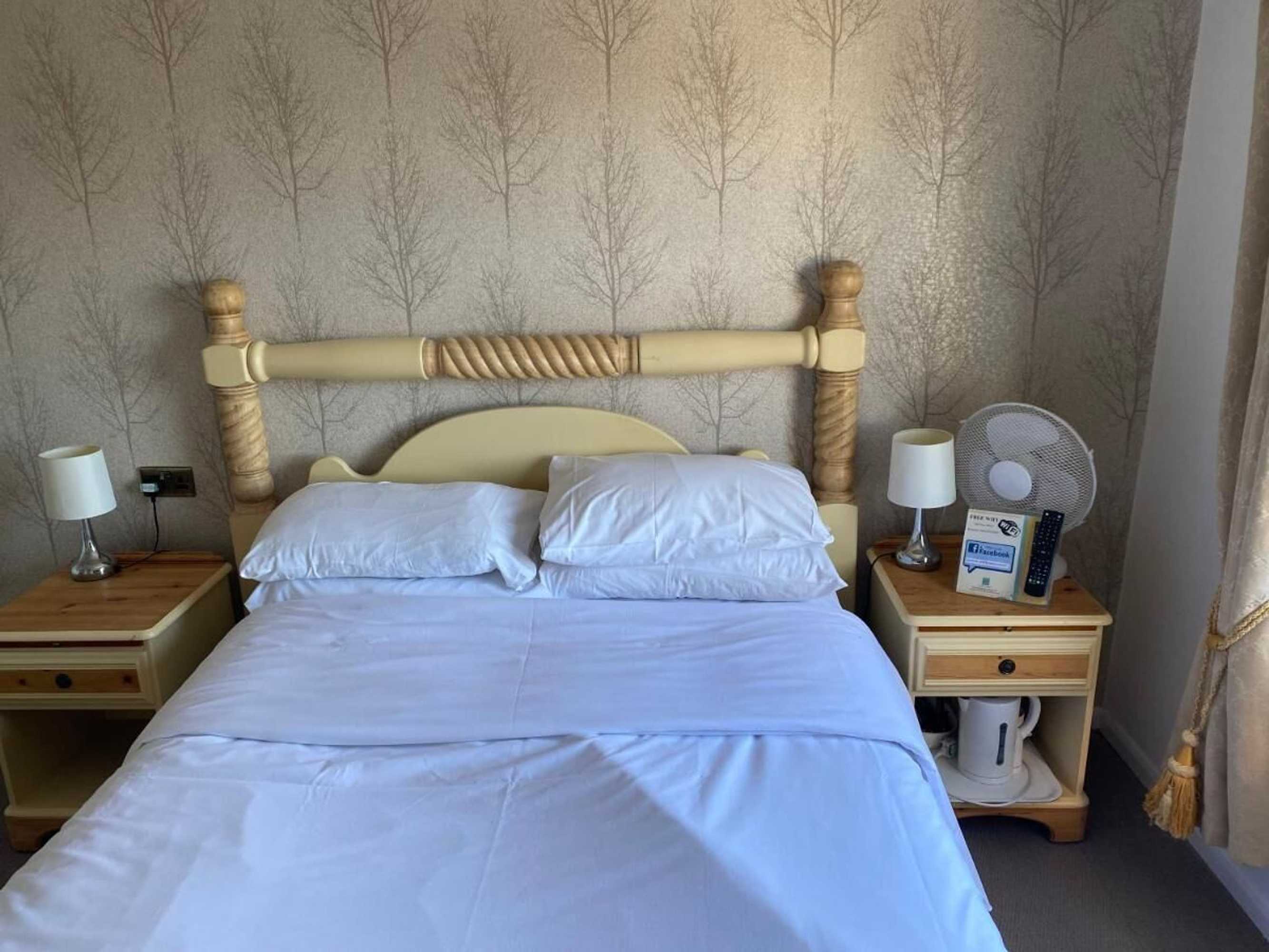 Gift card for Three Queens Hotel