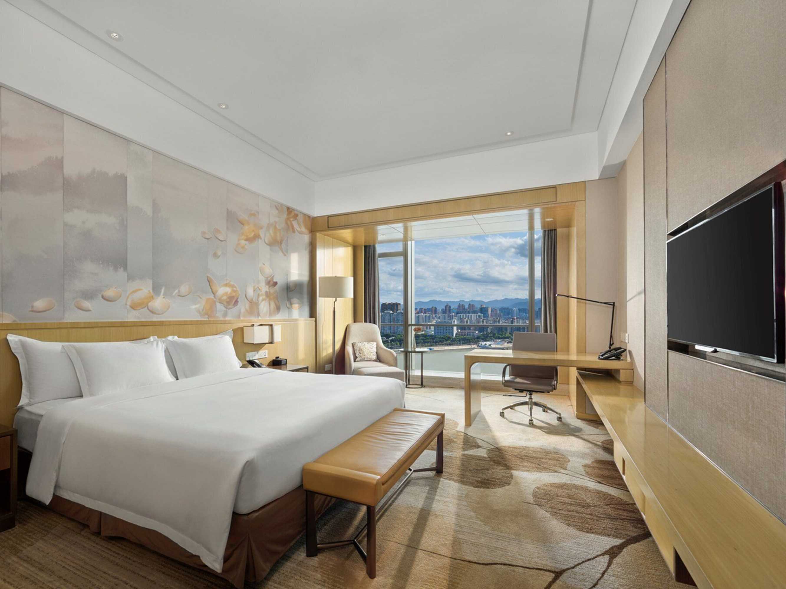 Gift card for Crowne Plaza Fuzhou Riverside by Ihg Gift card for Crowne Plaza Fuzhou Riverside by Ihg