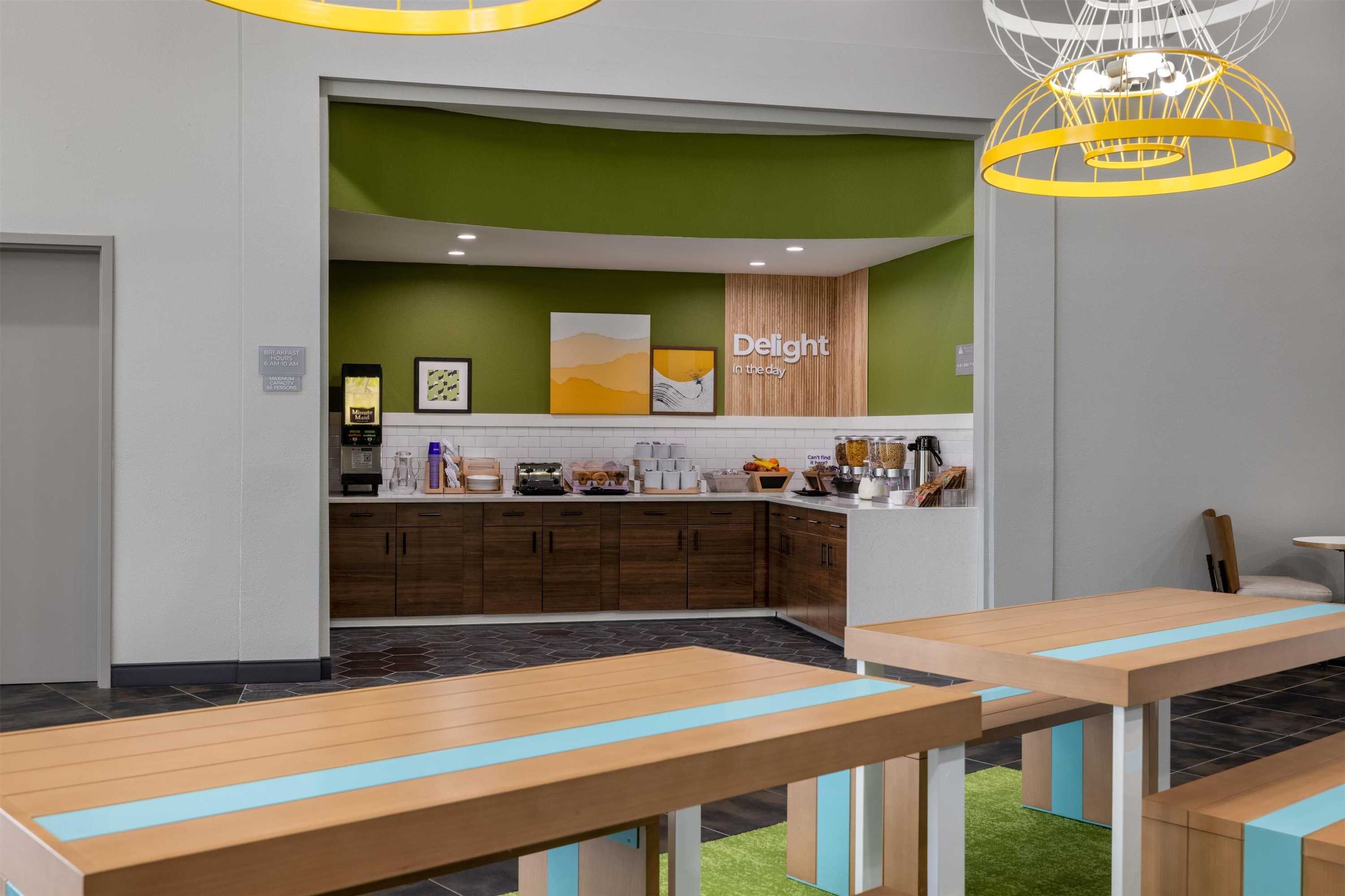 Gift card for Spark by Hilton Artesia Gift card for Spark by Hilton Artesia